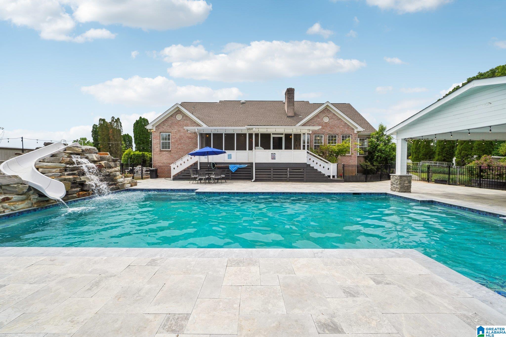 1750 COUNTY ROAD 461