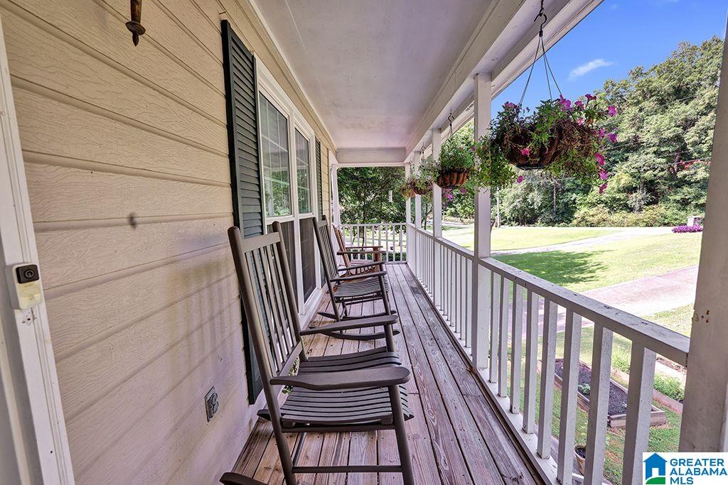 125 CEDAR COVE DRIVE