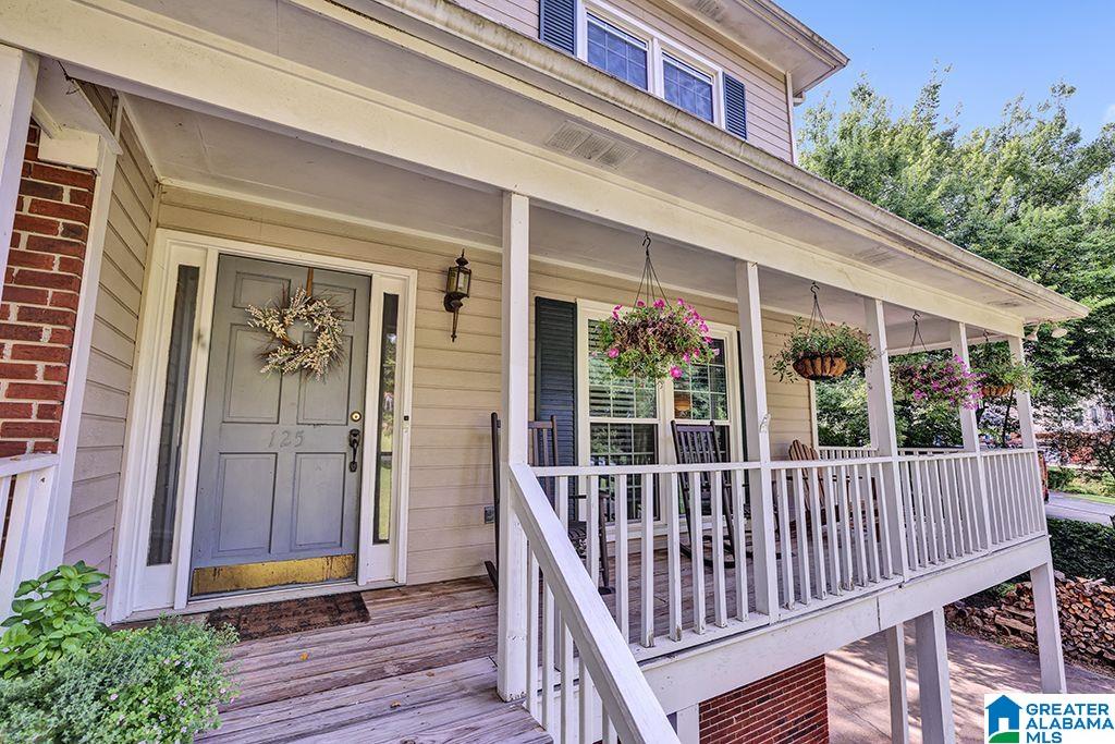 125 CEDAR COVE DRIVE