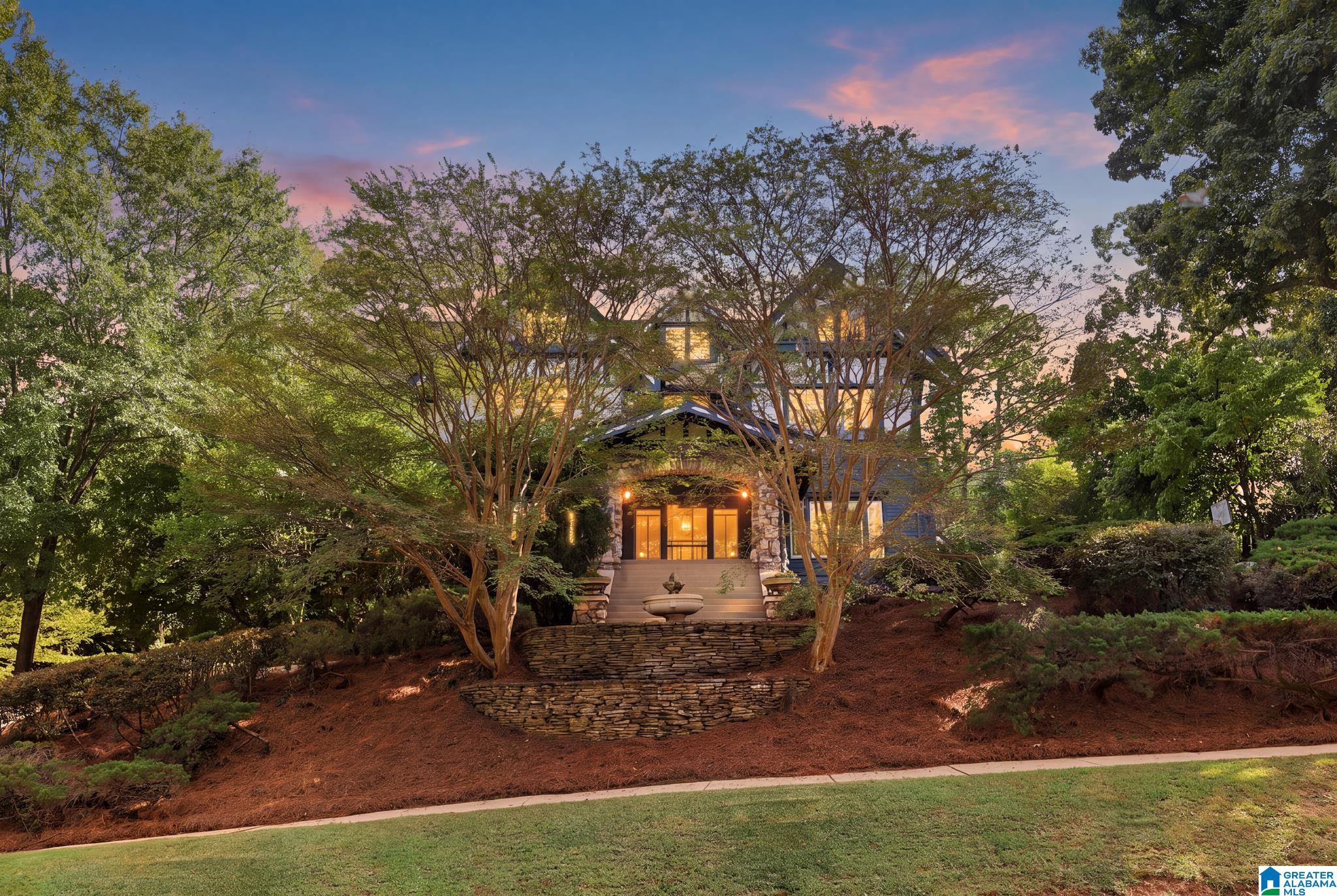 4141 CRESCENT ROAD