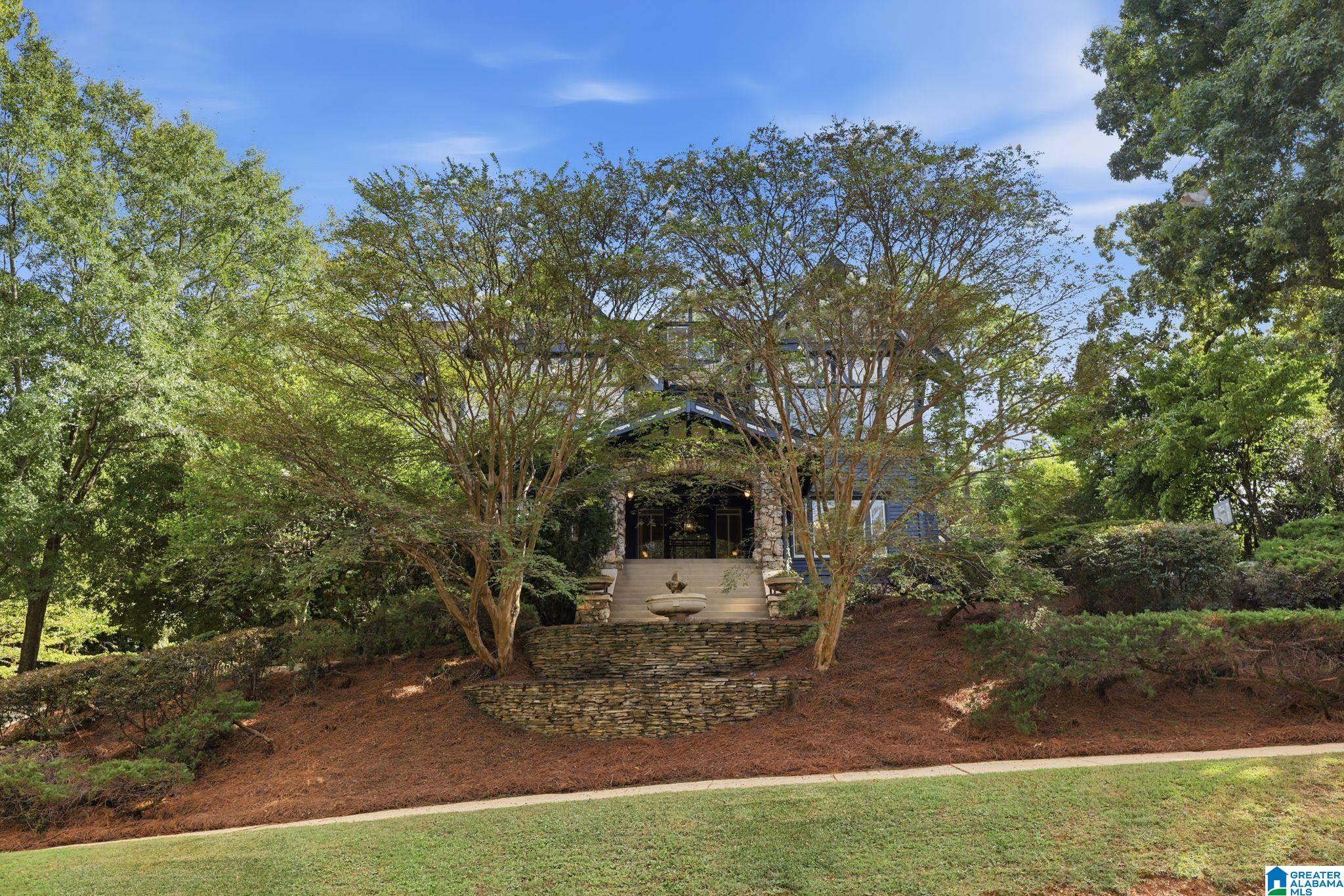 4141 CRESCENT ROAD