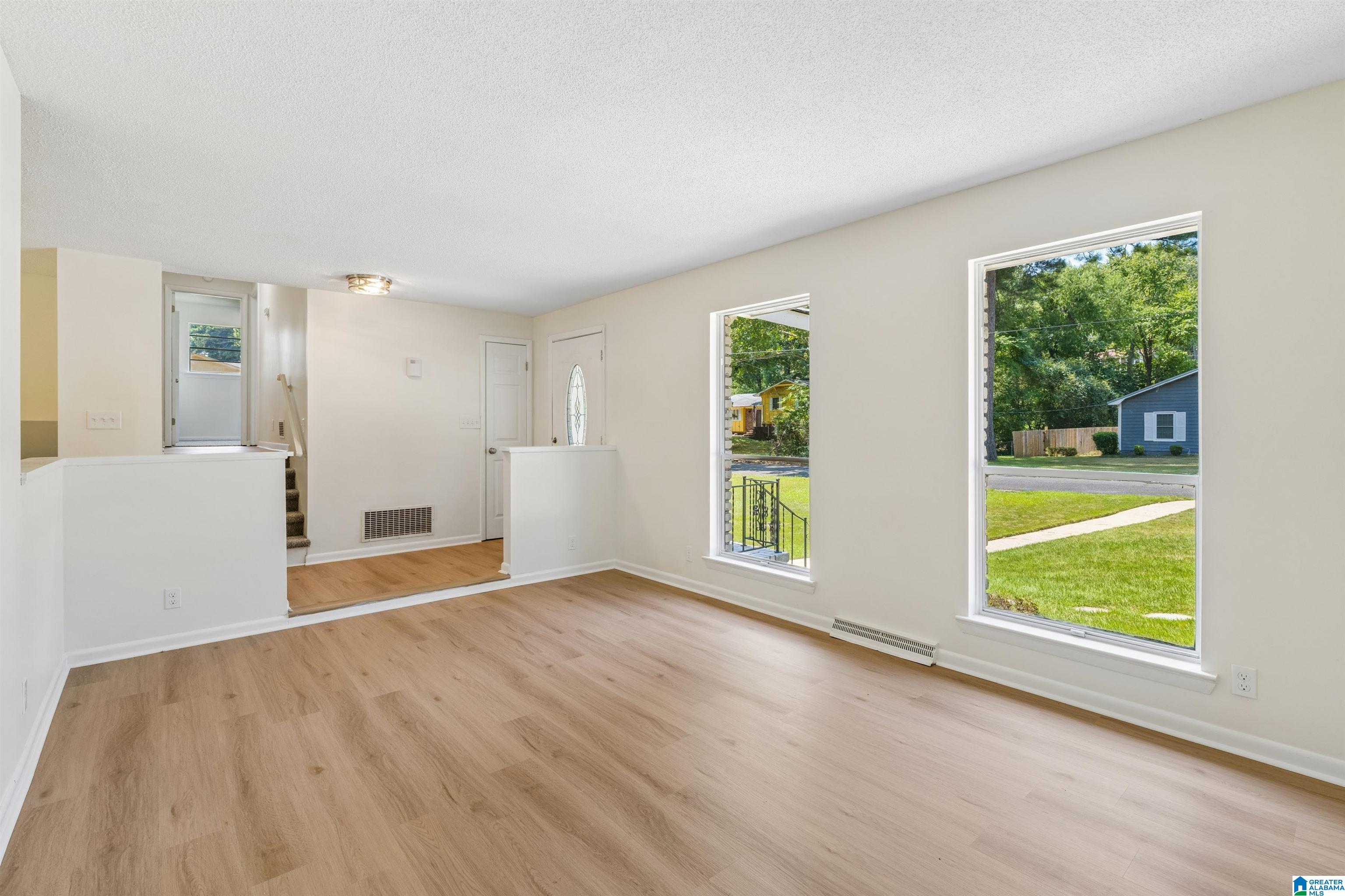 2521 ARCADIA PLACE
