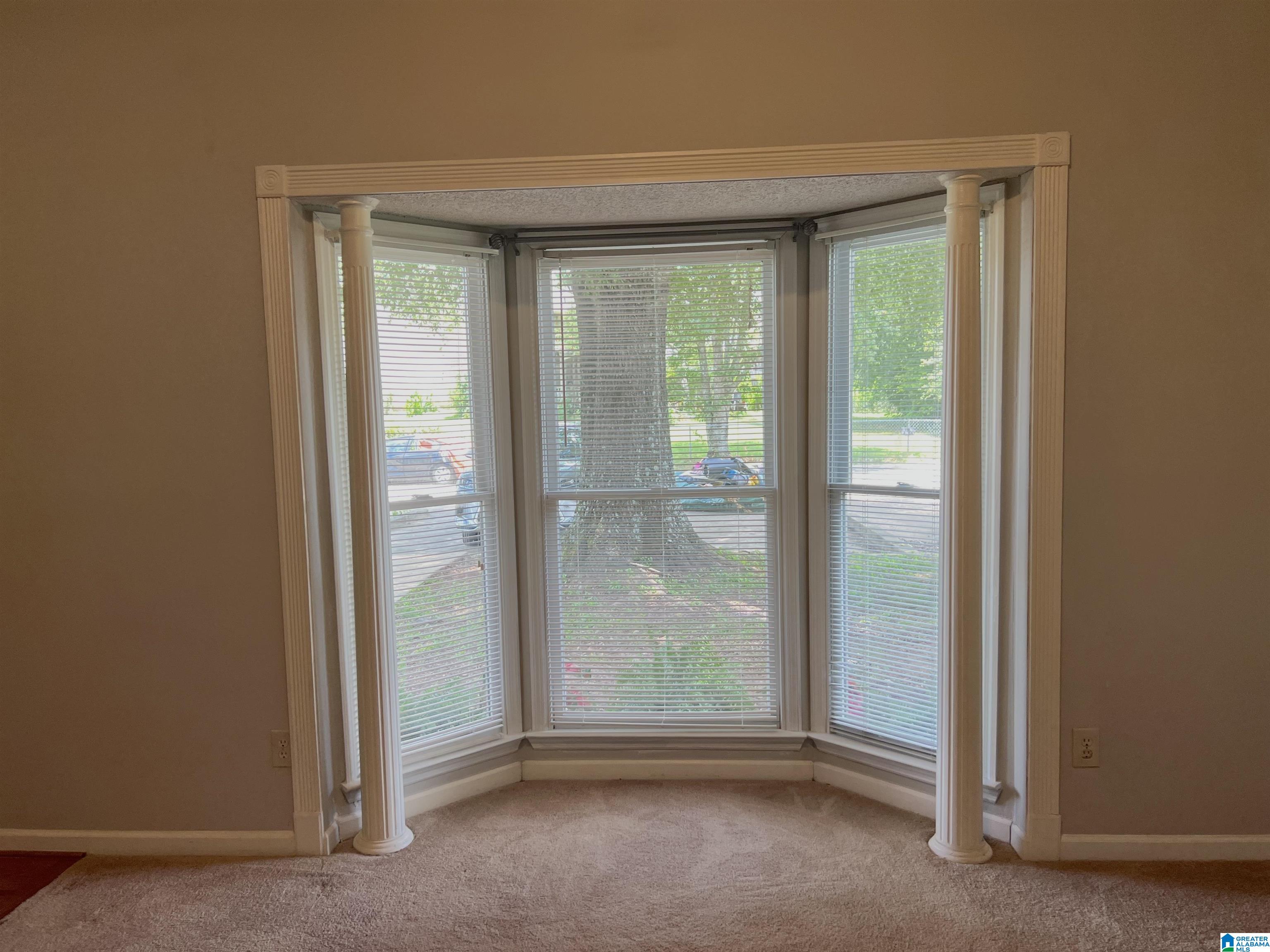 4894 CHESHIRE LANE