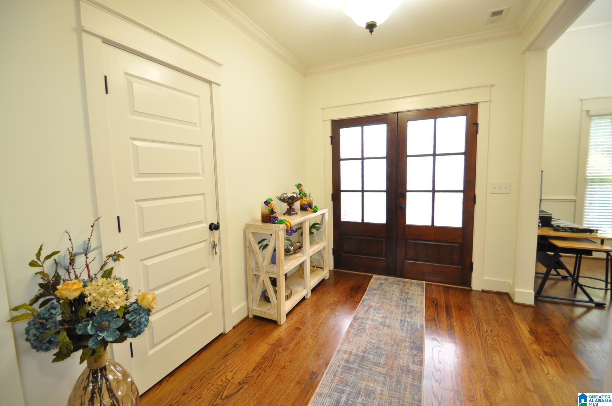 1102 DUNSMORE DRIVE