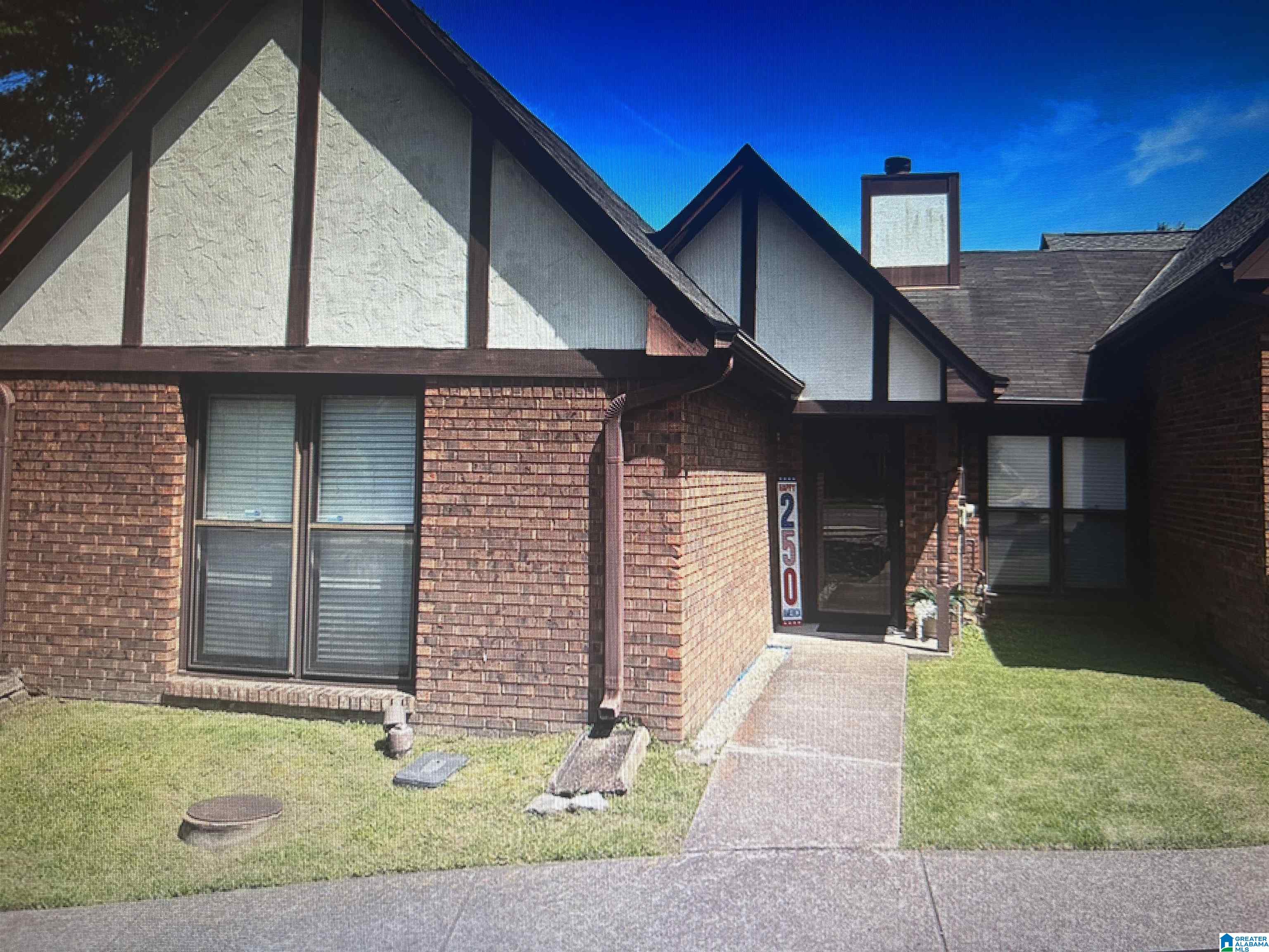 Photo 1 of 19 — 2953 MASSEY ROAD, VESTAVIA HILLS, AL 35216