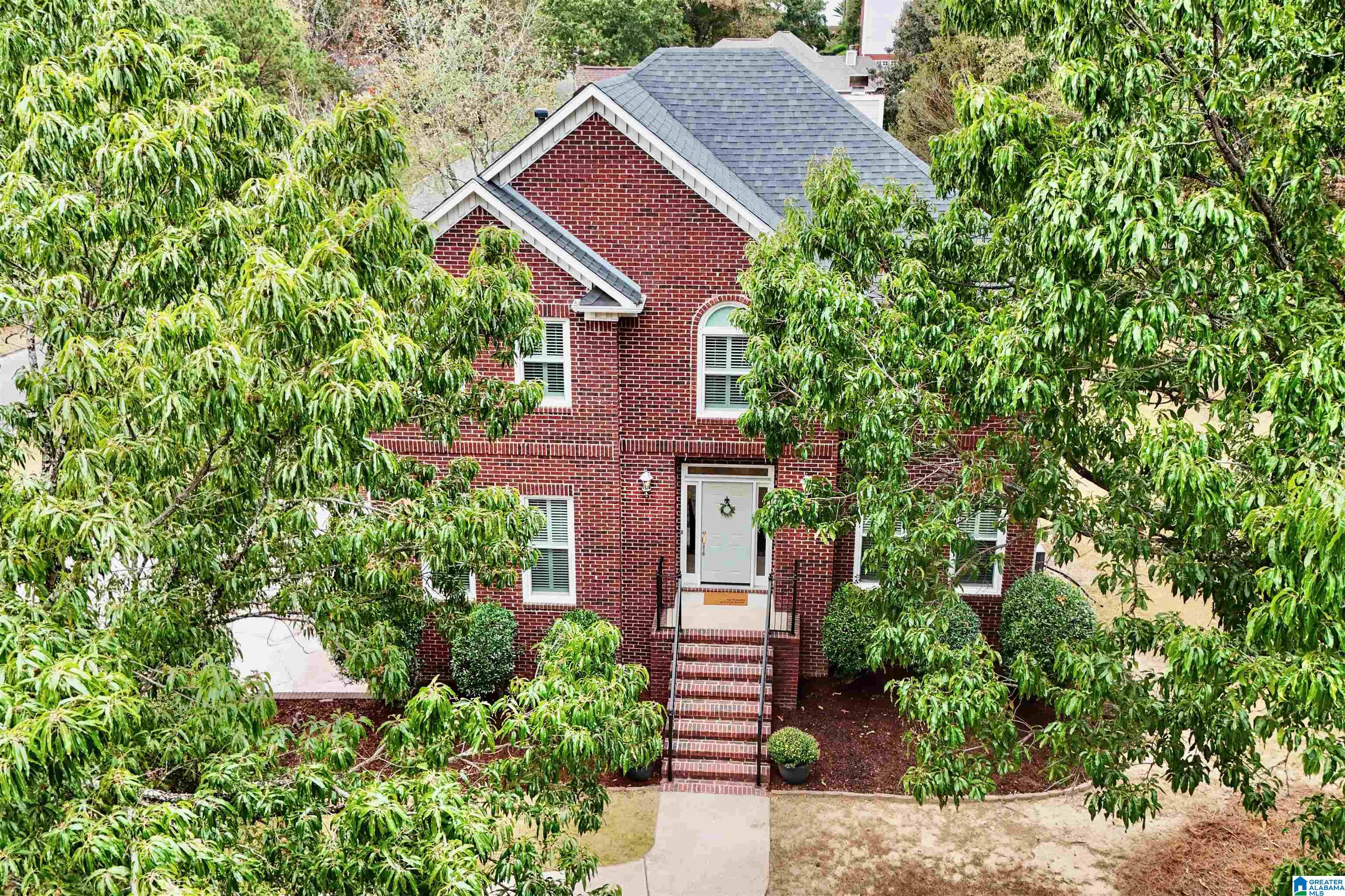 1601 OAK PARK LANE