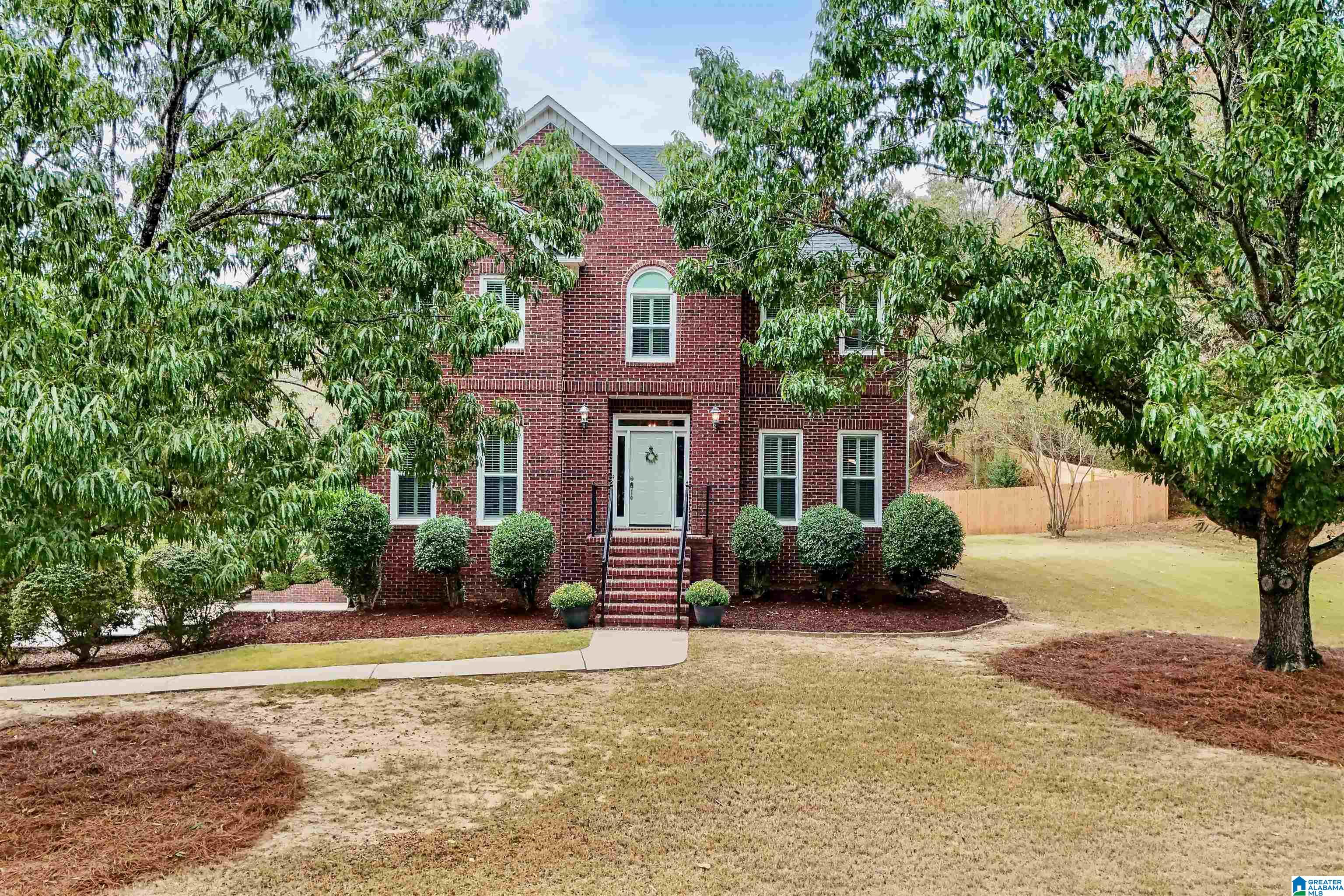 1601 OAK PARK LANE