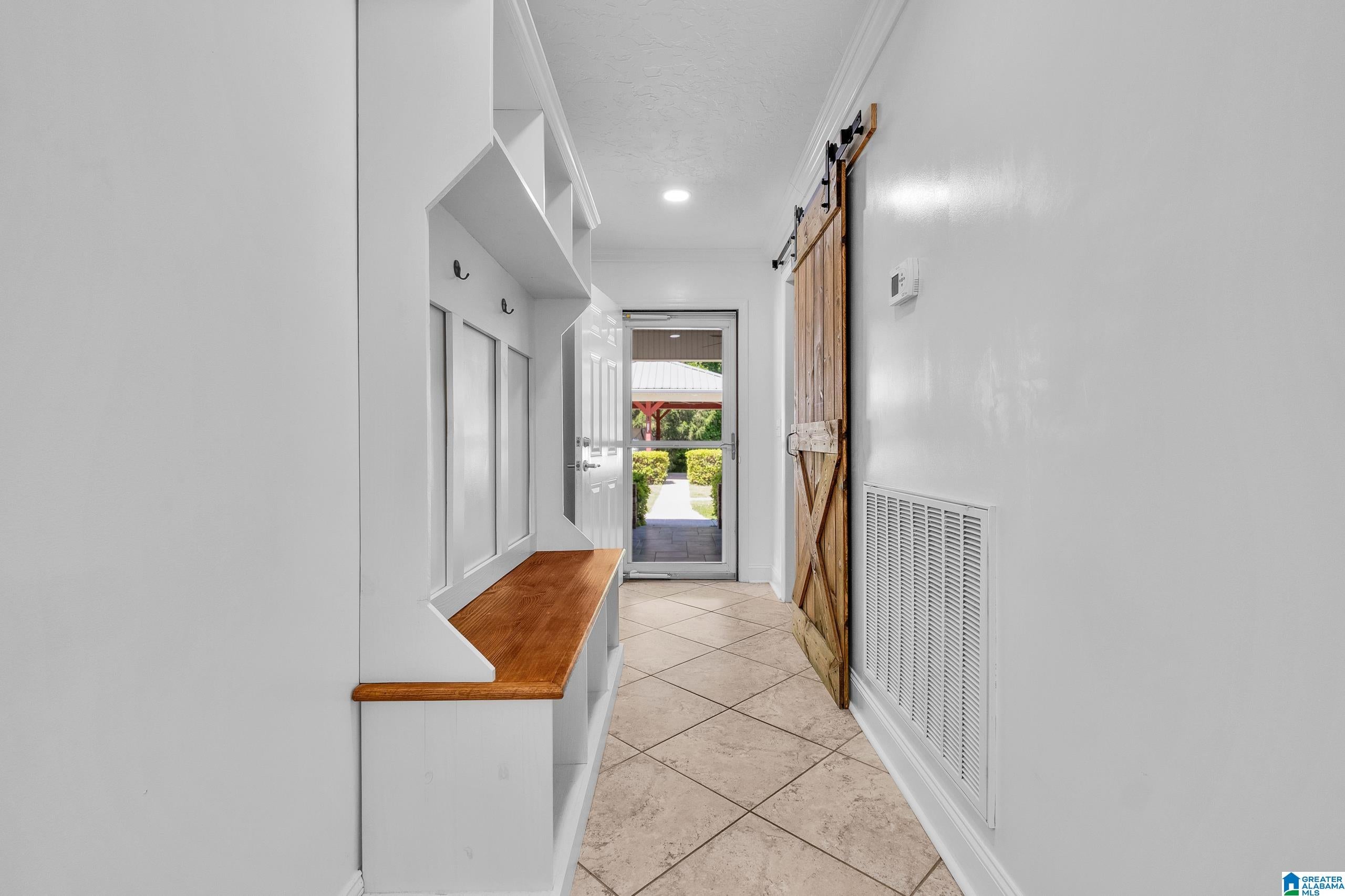 466 SEVEN SPRINGS ROAD