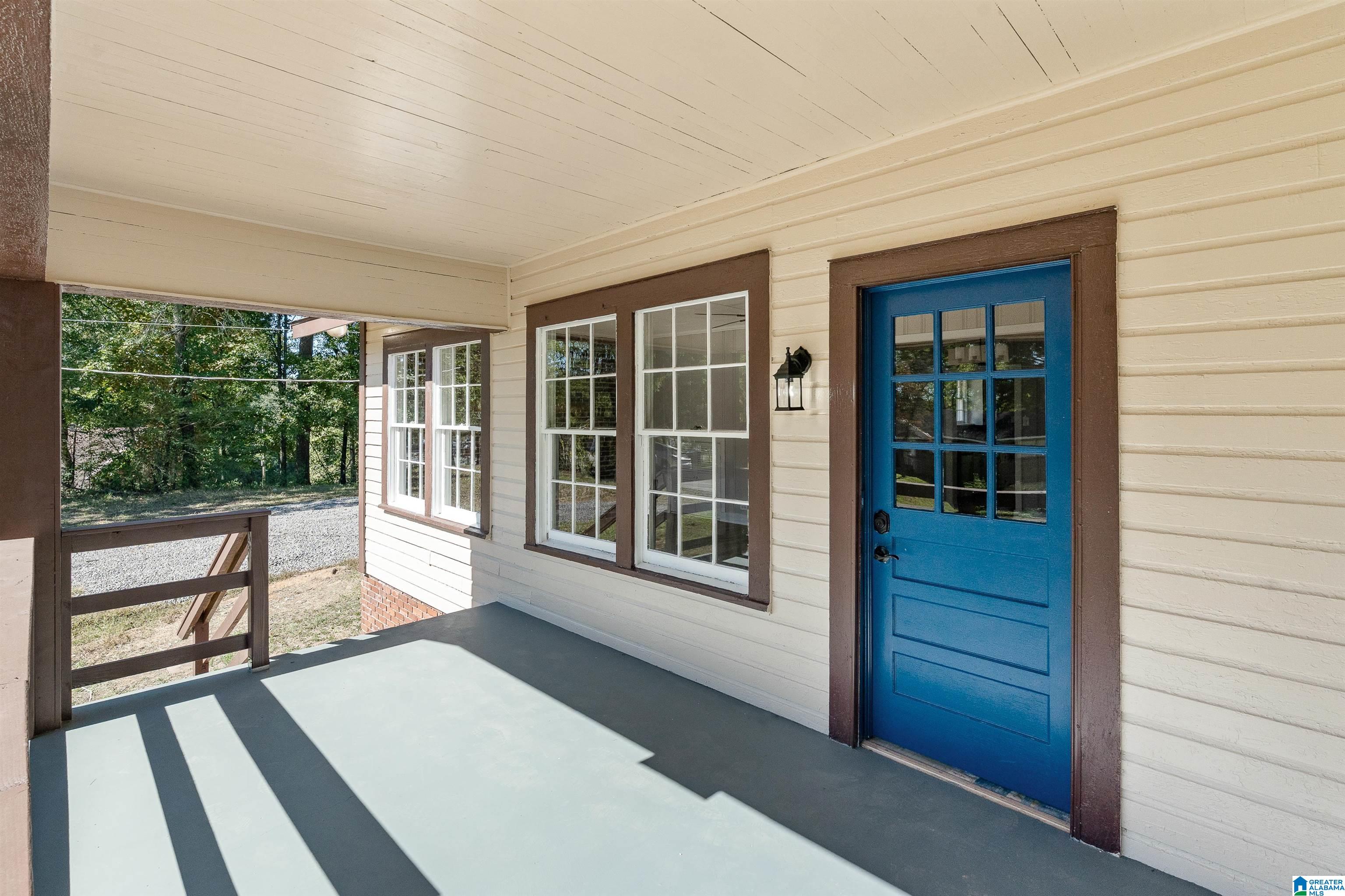 3185 LOBLOLLY LANE