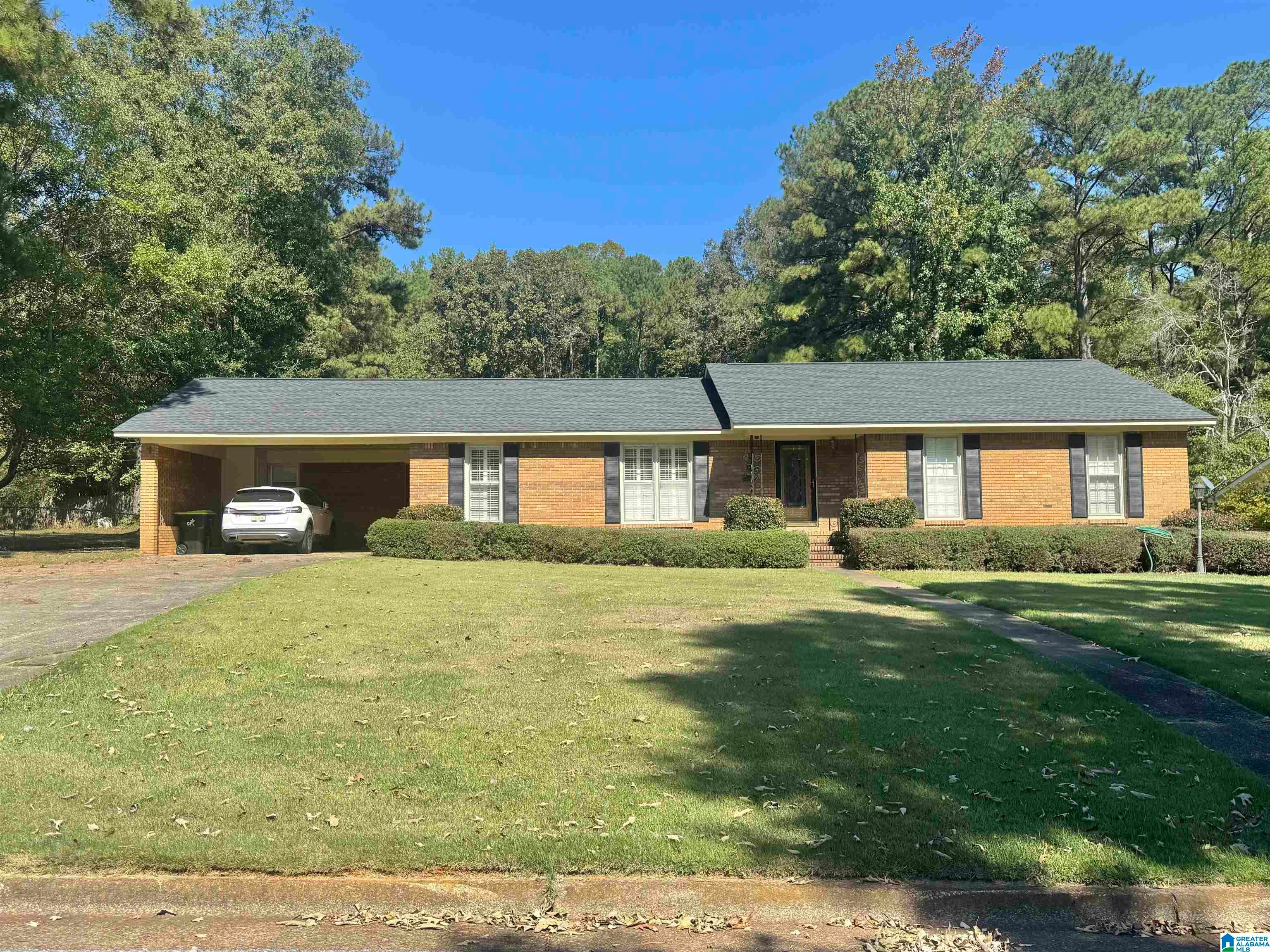 1018 MAGNOLIA DRIVE