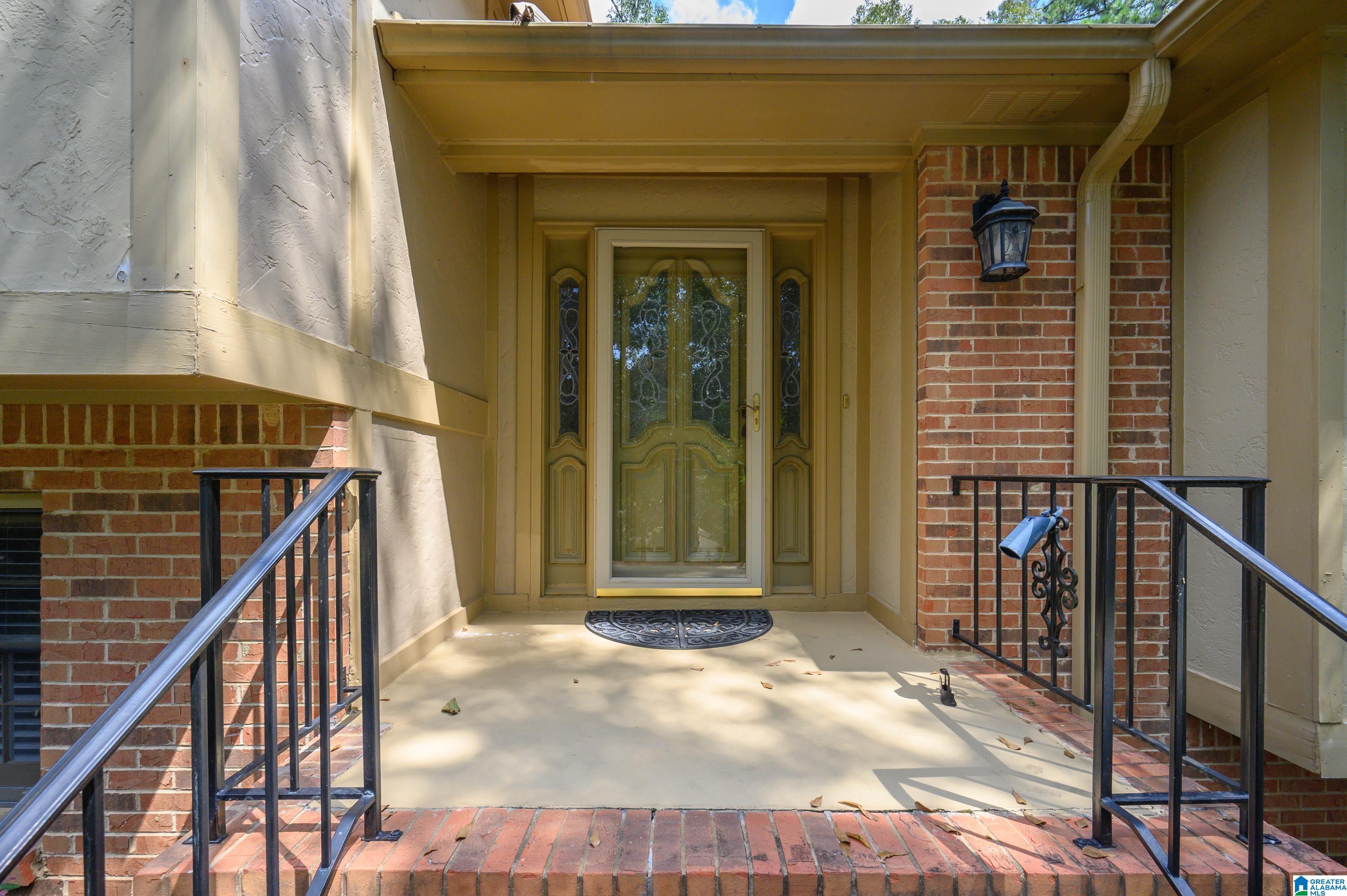 1748 NAPIER DRIVE