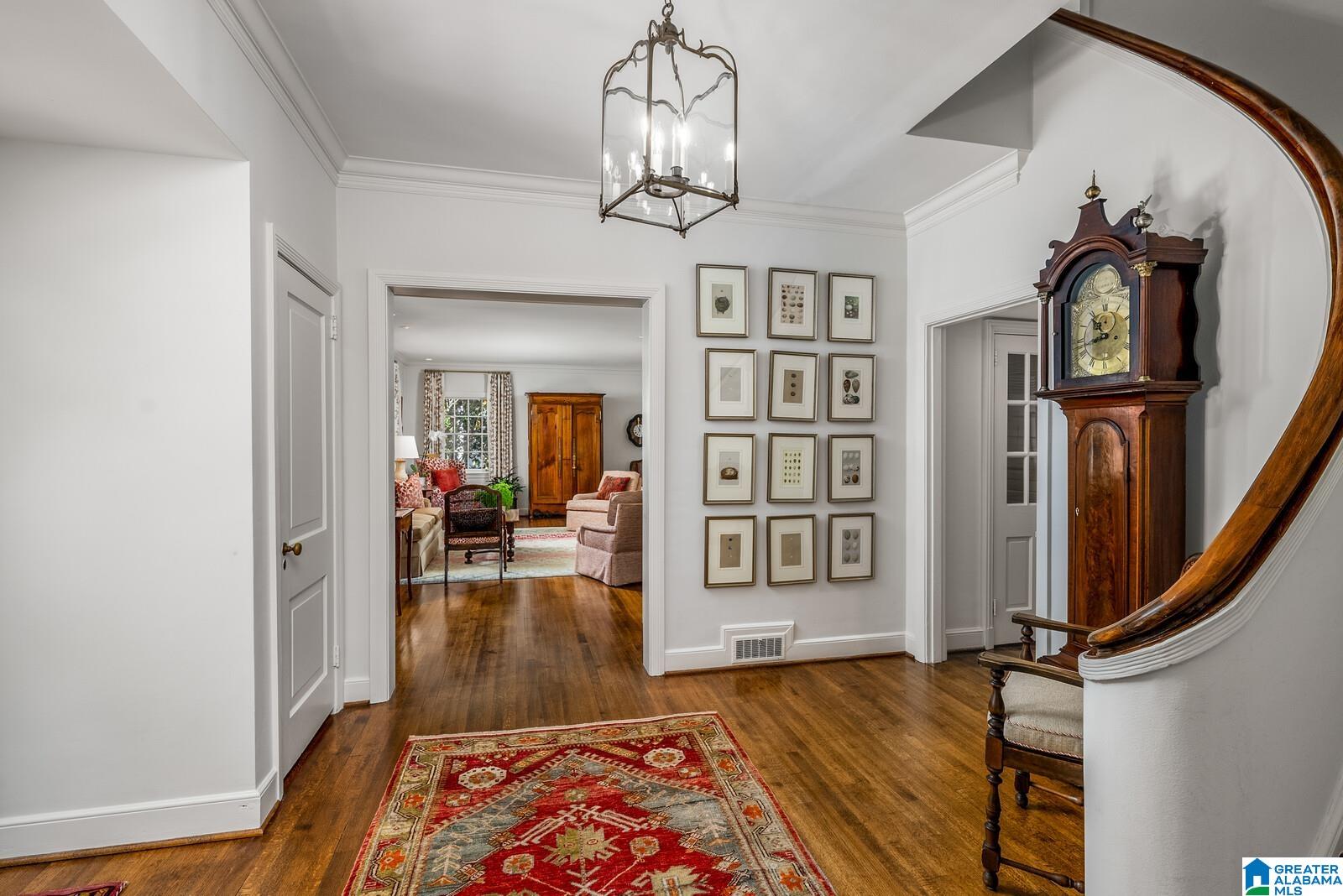 2605 CANTERBURY ROAD