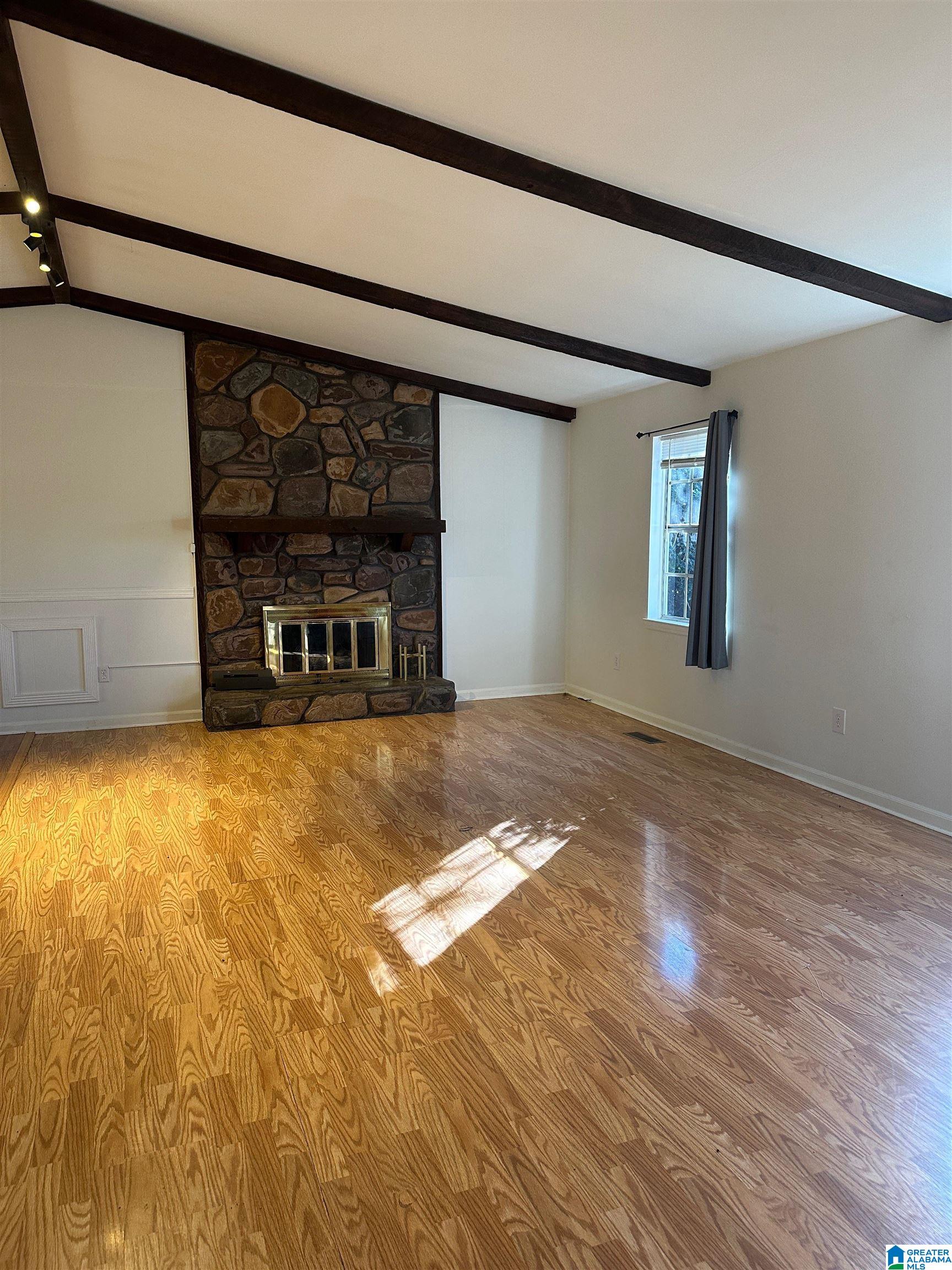 837 TWIN RIDGE DRIVE