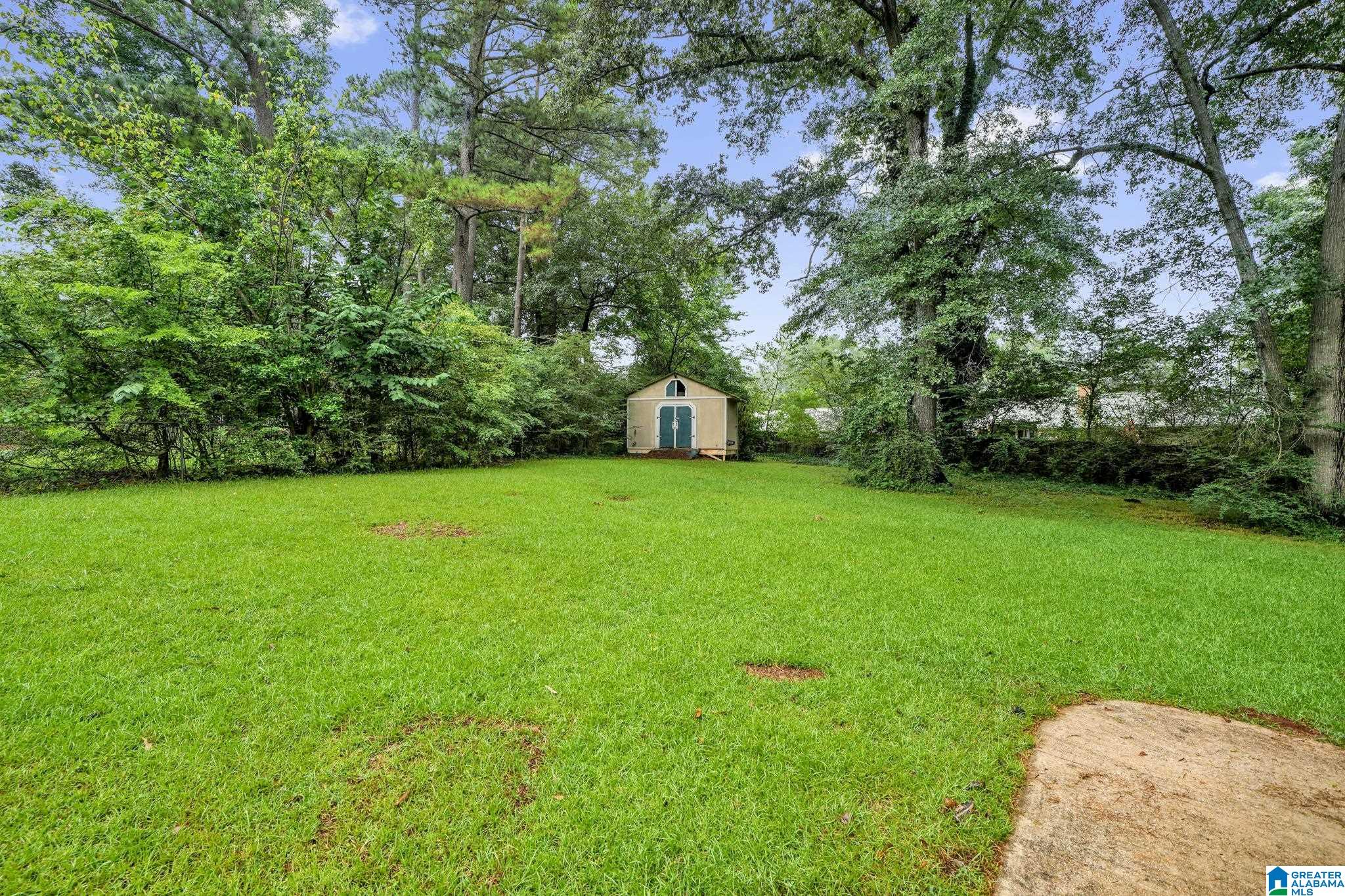 3319 CRESCENT DRIVE