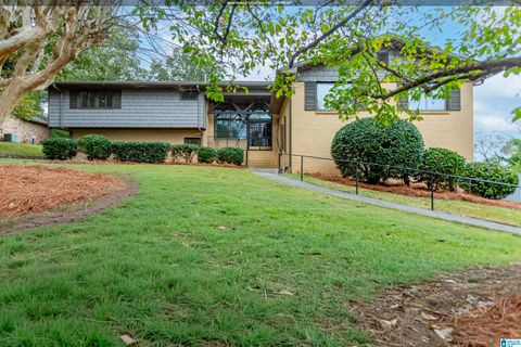 2220 VESTHAVEN WAY E VESTAVIA HILLS AL 35216