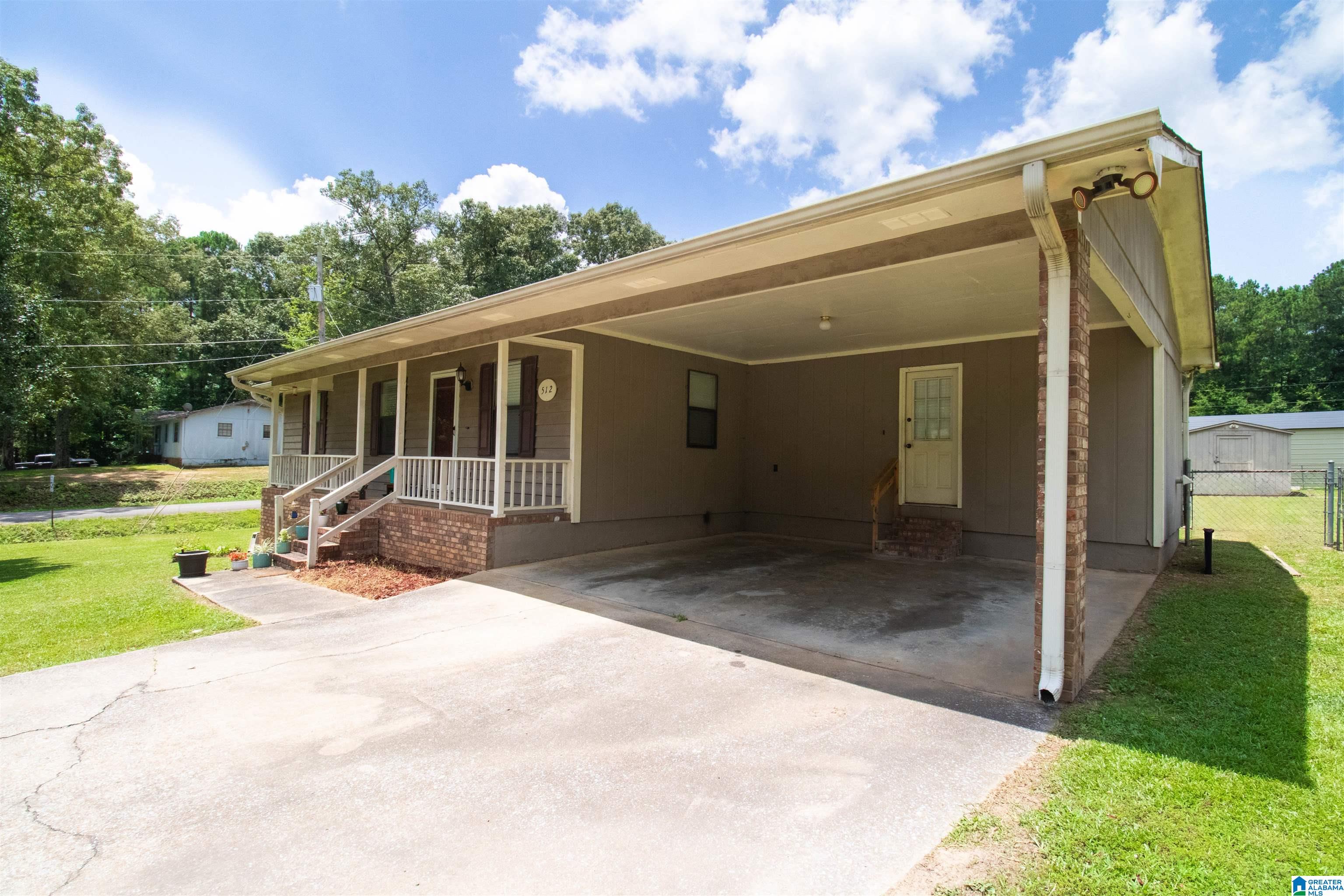 512 COUNTRY LANE