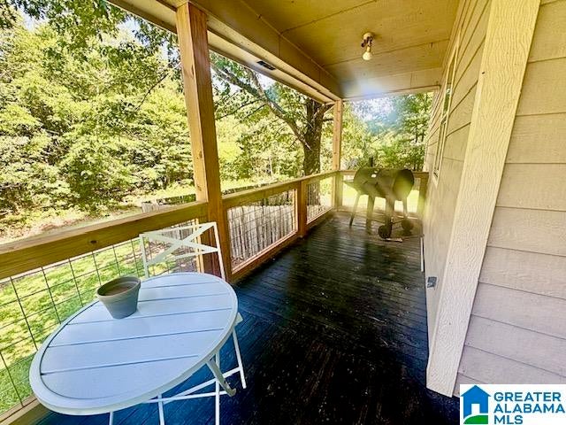 1498 VINELAND DRIVE