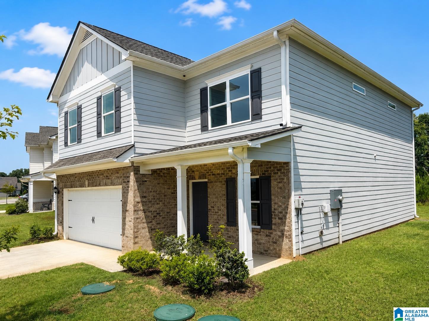 556 BRIDLEWOOD CIRCLE