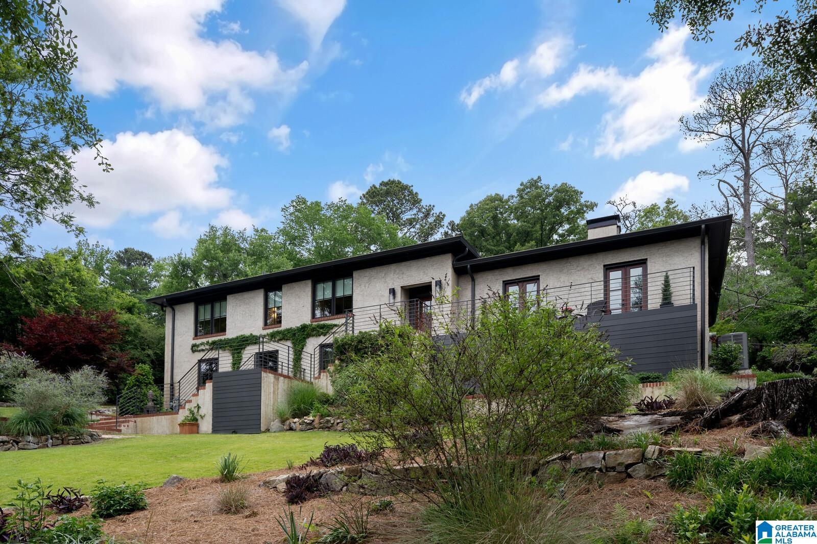 748 MONTGOMERY DRIVE