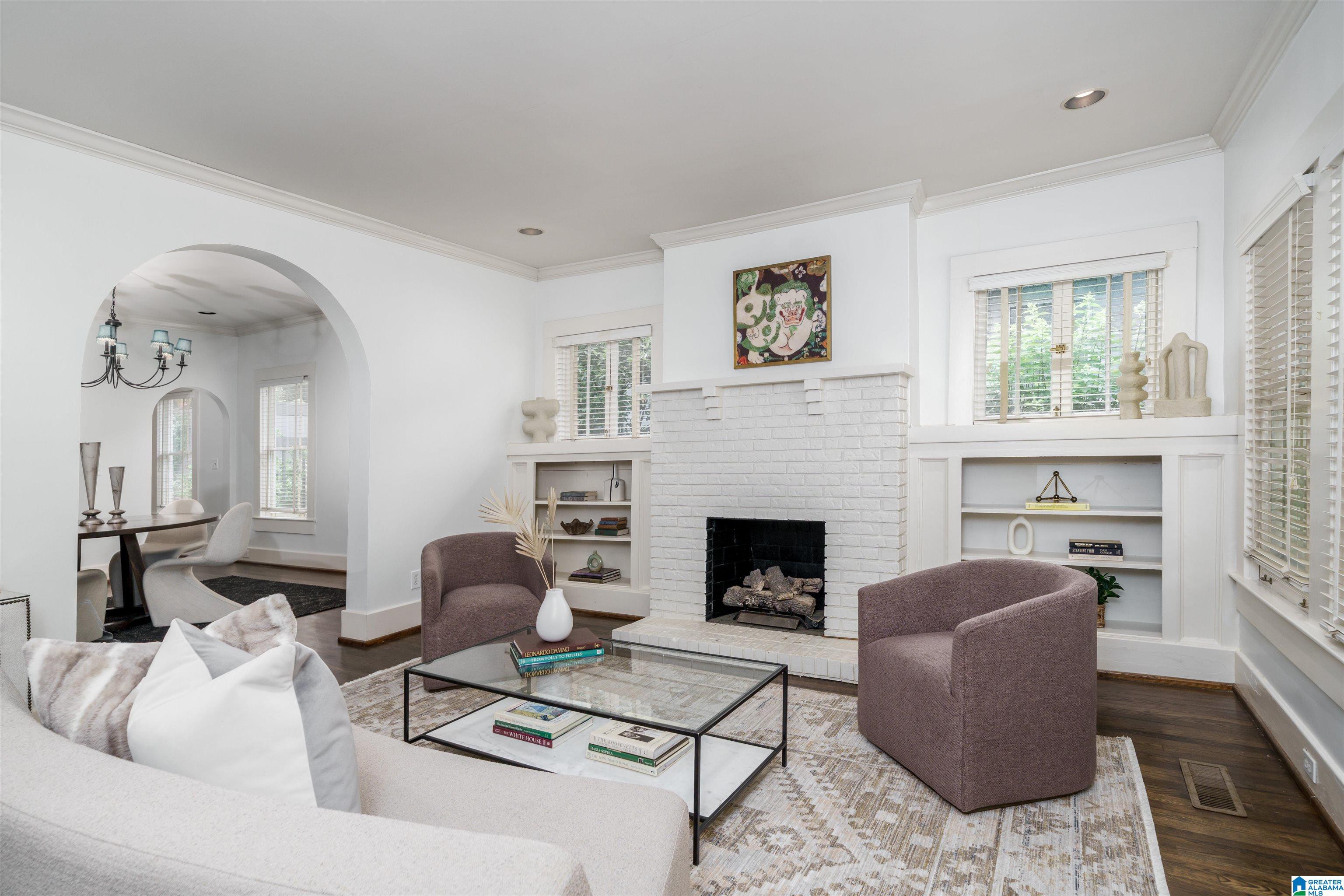 1005 ESSEX ROAD