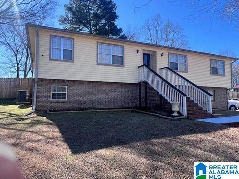 2110 SUN CIRCLE FULTONDALE AL 35068