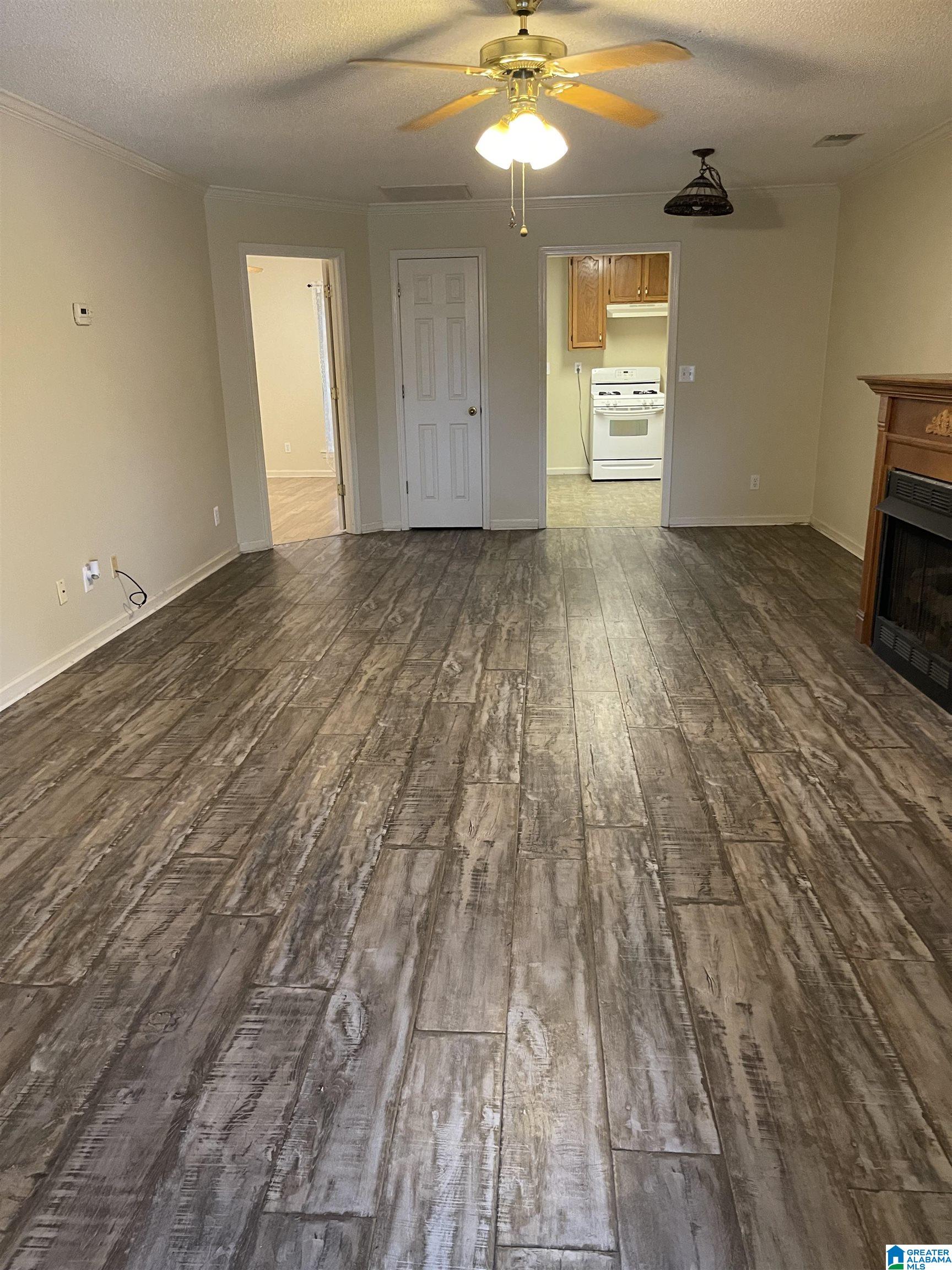 519 CANYON PARK DRIVE