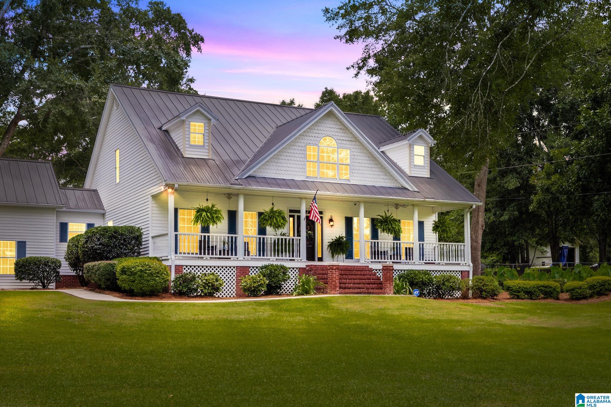 Photo 1 of 76 — 126 E CHURCH STREET, THORSBY, AL 35171