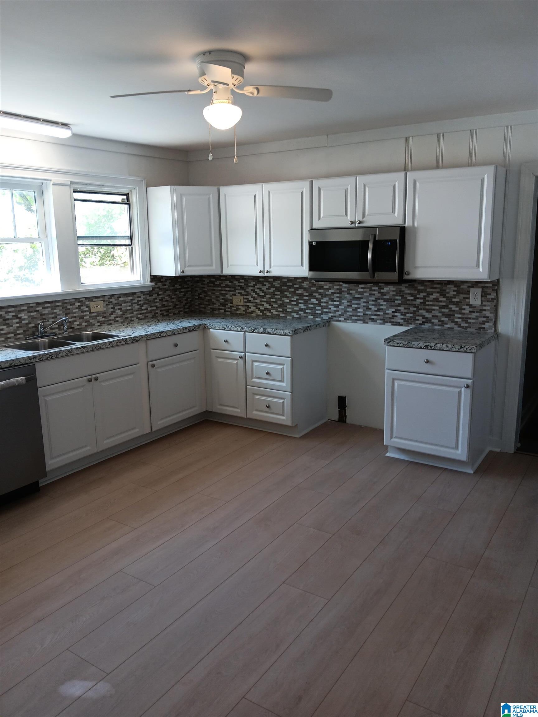 206 MONTGOMERY STREET