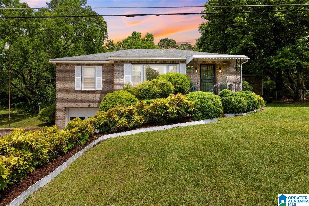 Photo 1 of 31 — 973 PINE HILL ROAD, BIRMINGHAM, AL 35235