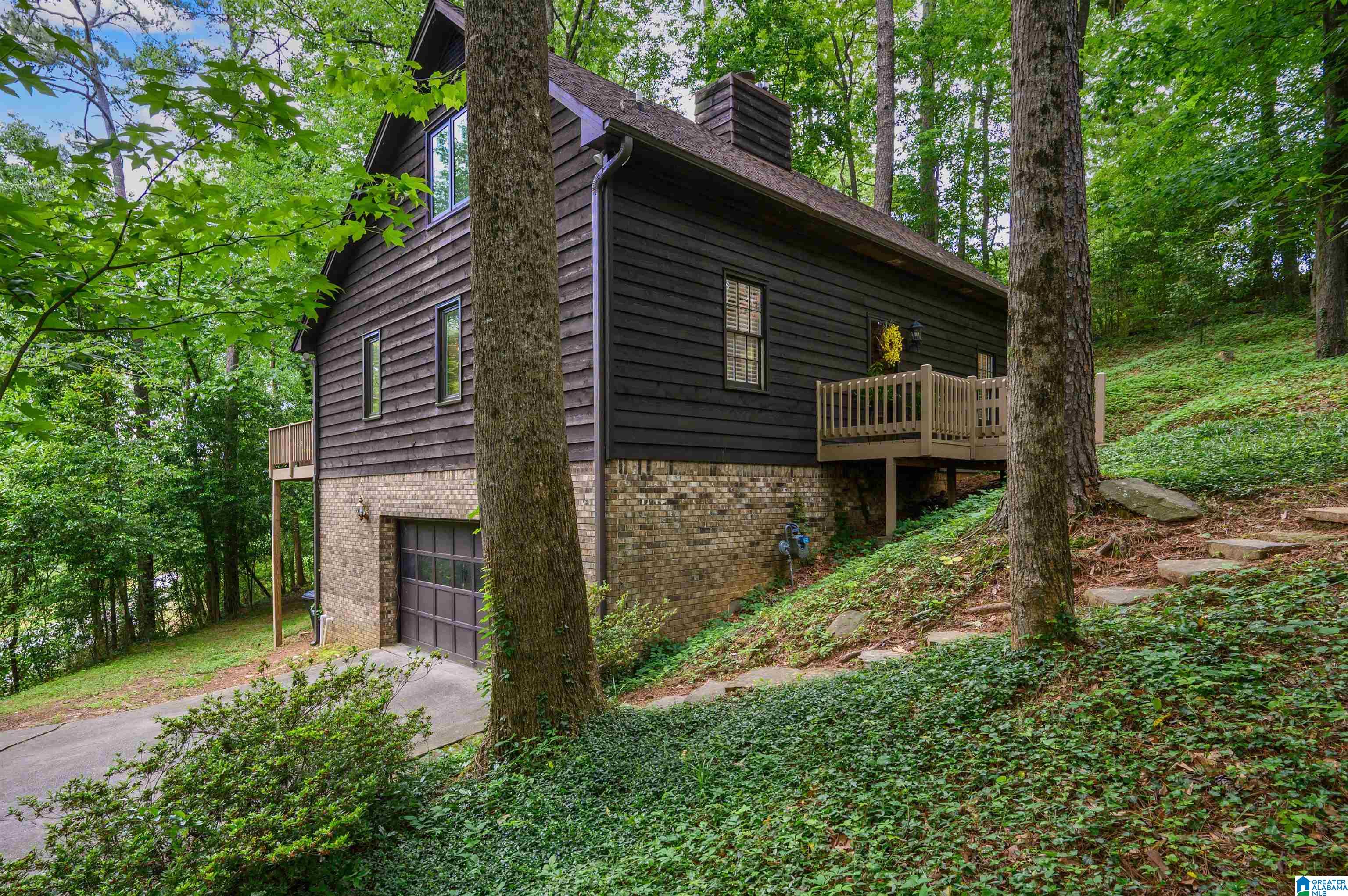 3472 BRENT DRIVE
