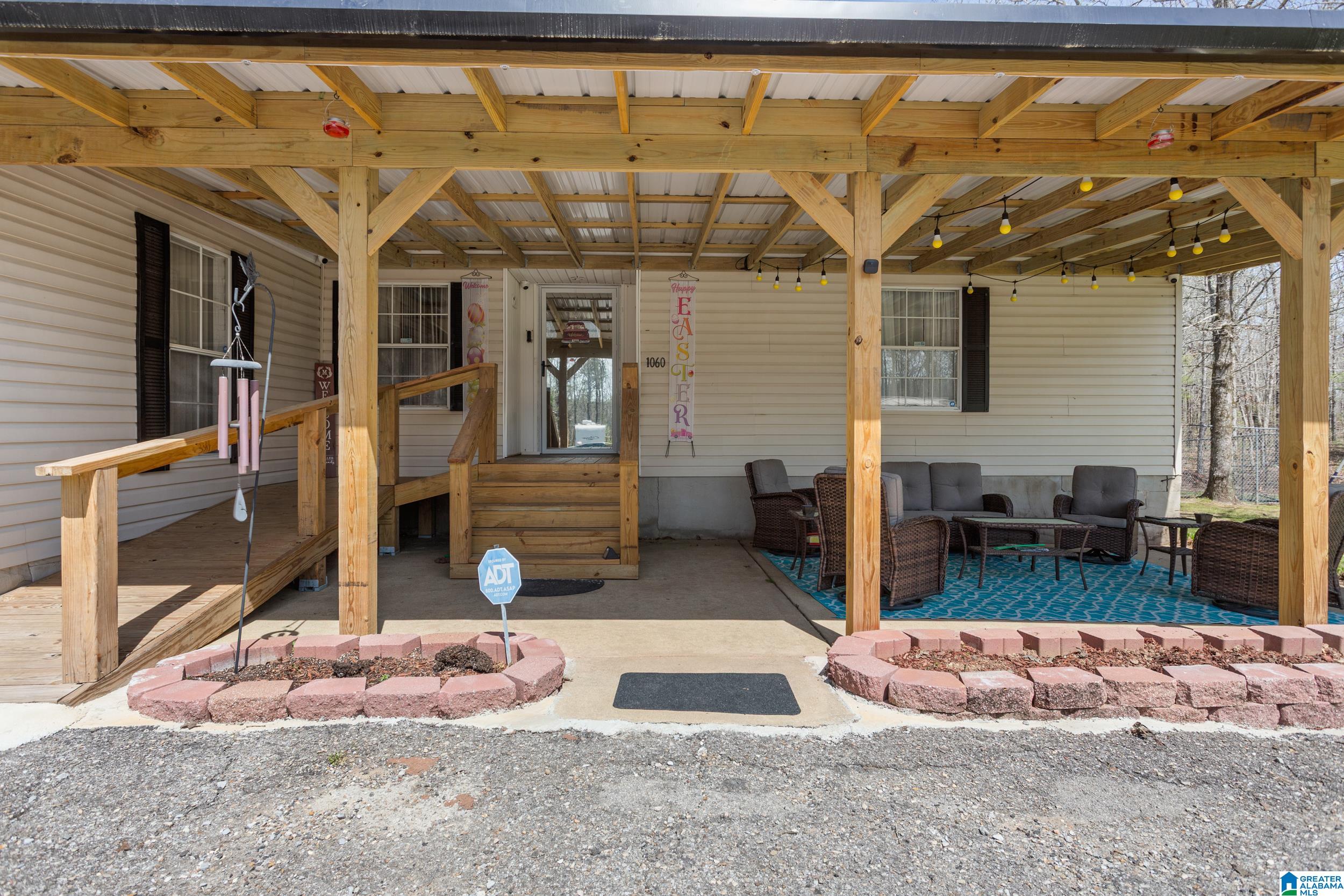 1060 BOILING SPRINGS ROAD