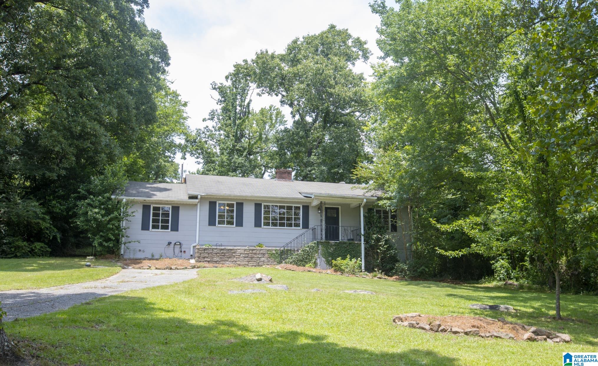 Photo 1 of 18 — 1520 HOLLY ROAD, HOOVER, AL 35226