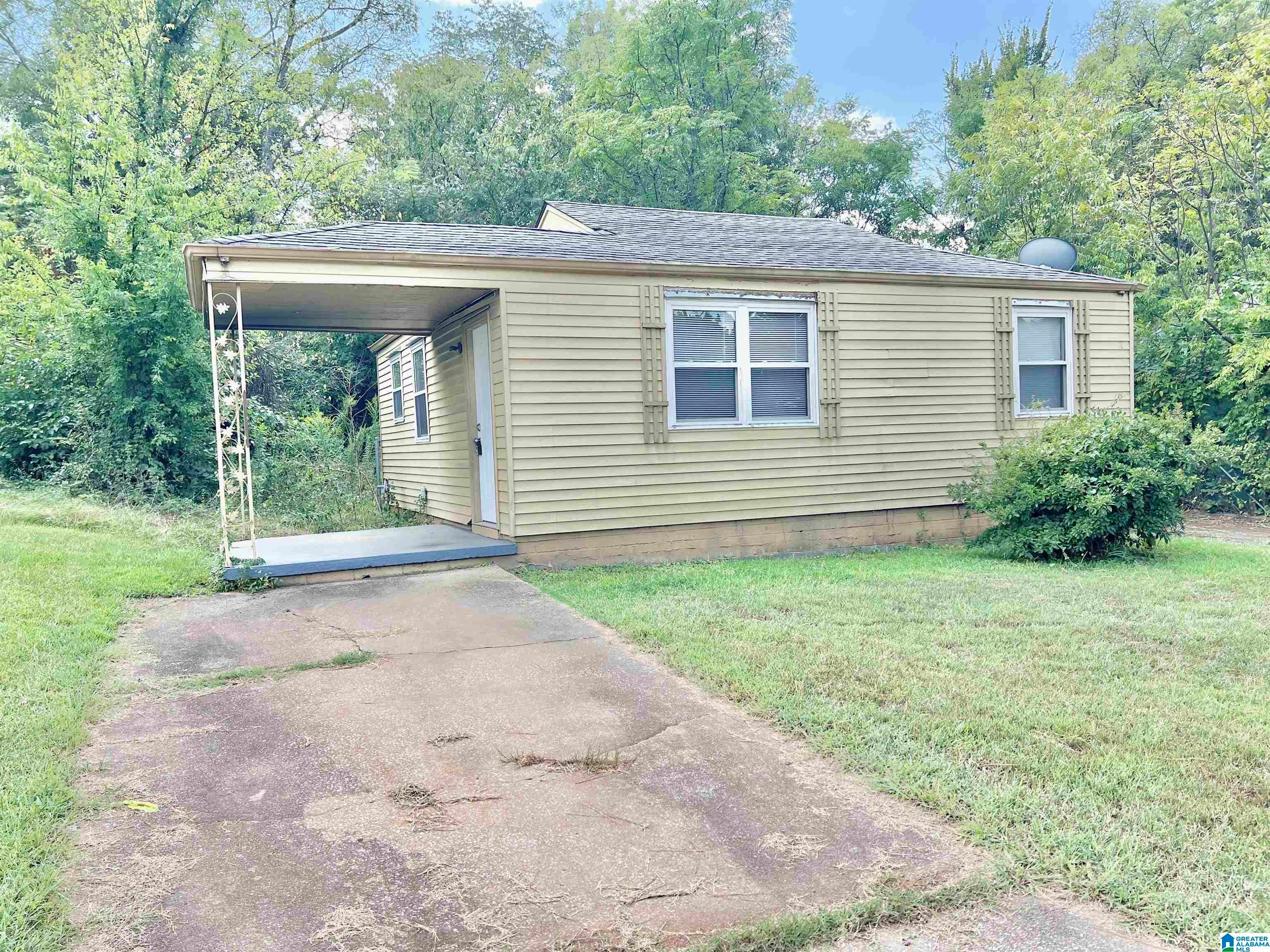 1845 HENRY CRUMPTON DRIVE