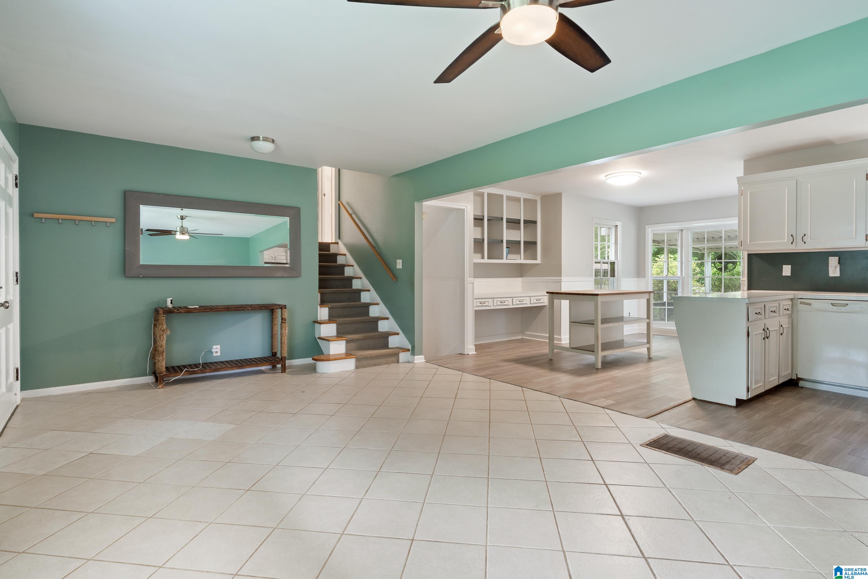 641 SHADYWOOD DRIVE