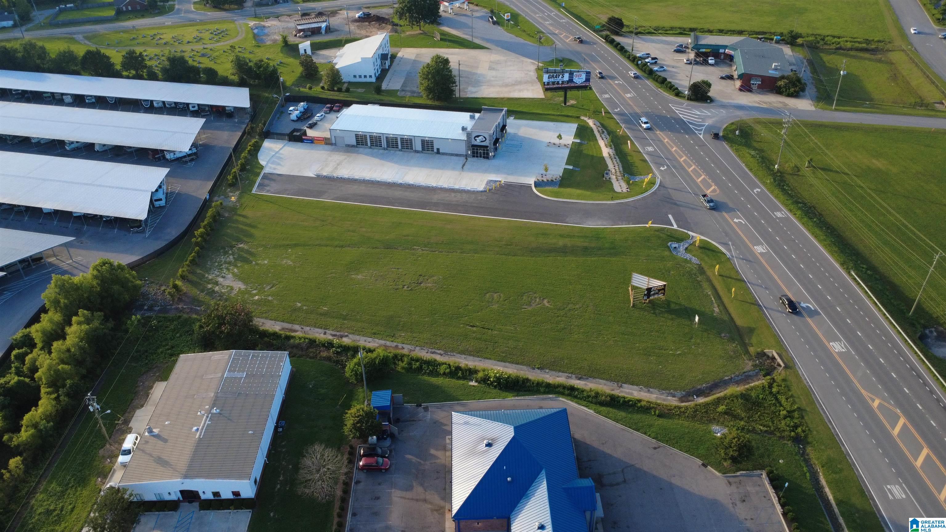 4636 US HIGHWAY 31 1