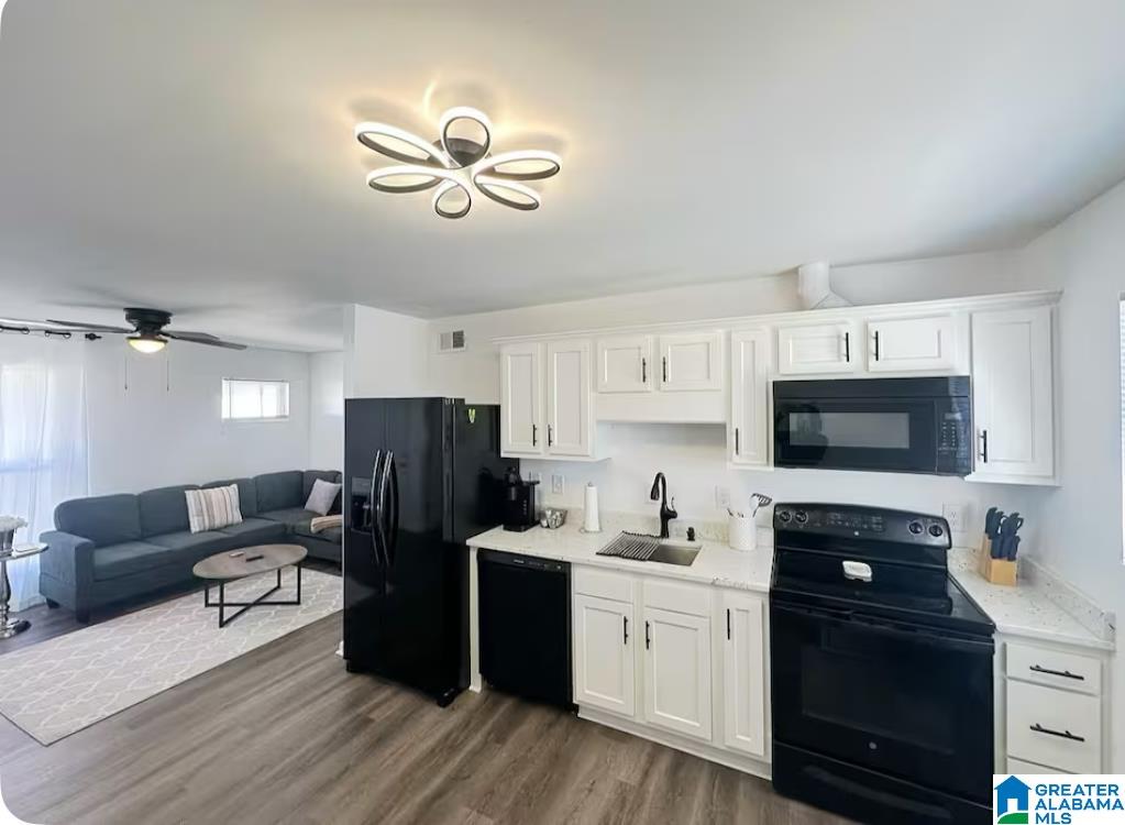 15TH STREET 1029 E