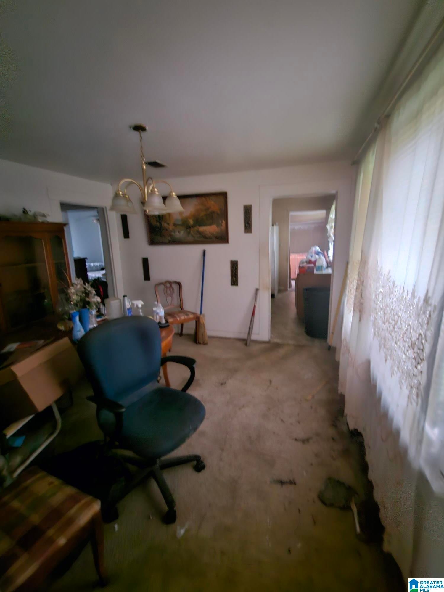 201 37TH AVENUE W