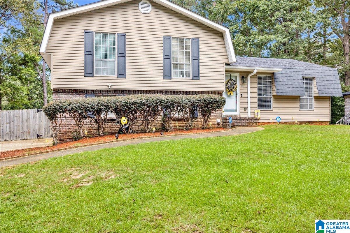 172 SCENIC DRIVE