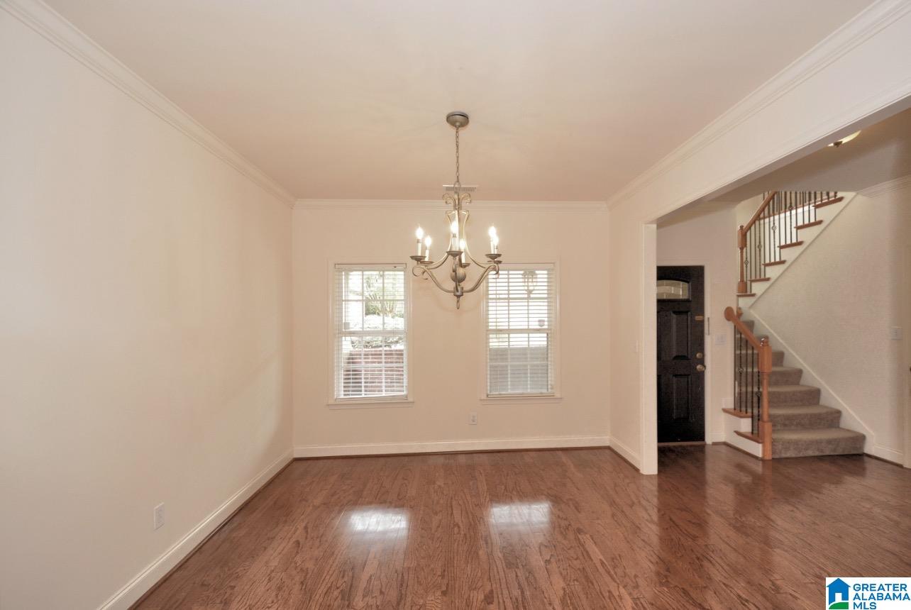 107 CASTLEHILL DRIVE