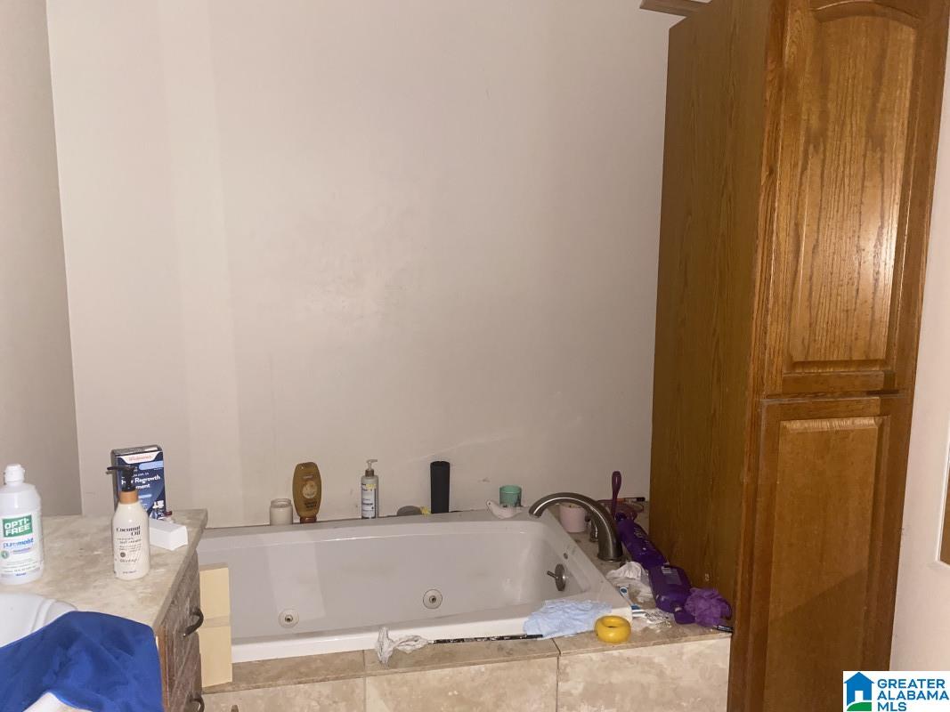 17 BIG SPRINGS CIRCLE