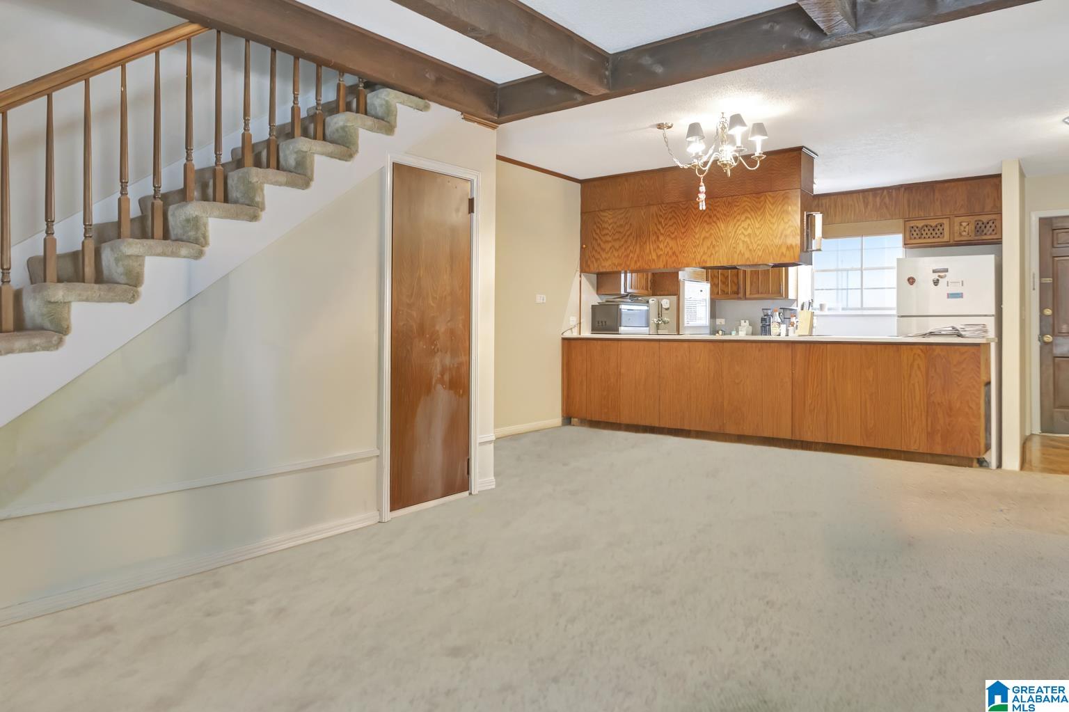 3204 WESTBROOK DRIVE