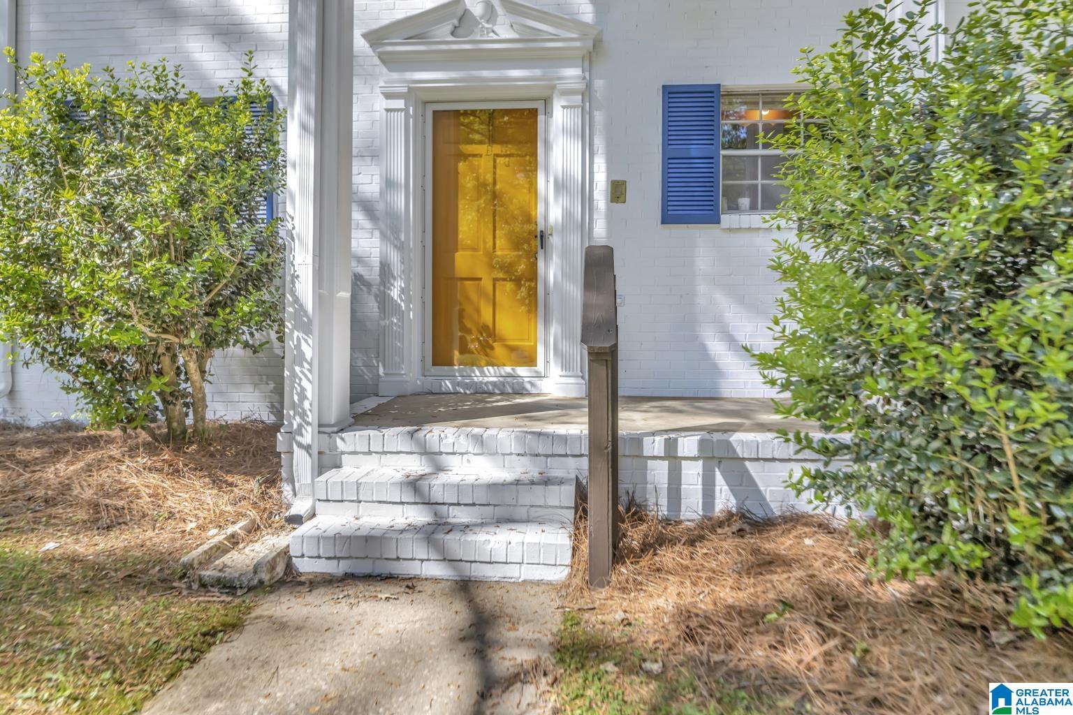 3204 WESTBROOK DRIVE