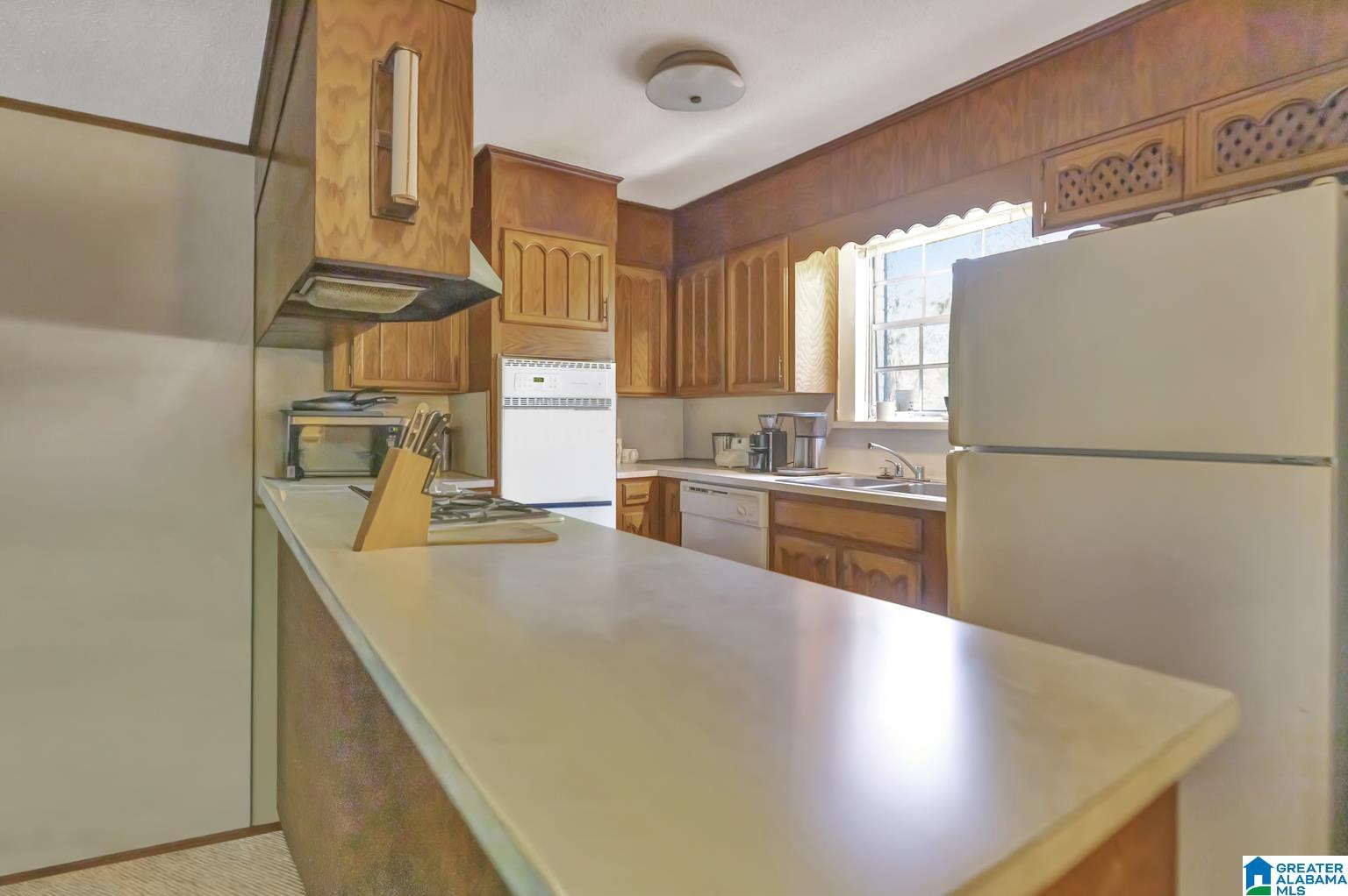 3204 WESTBROOK DRIVE