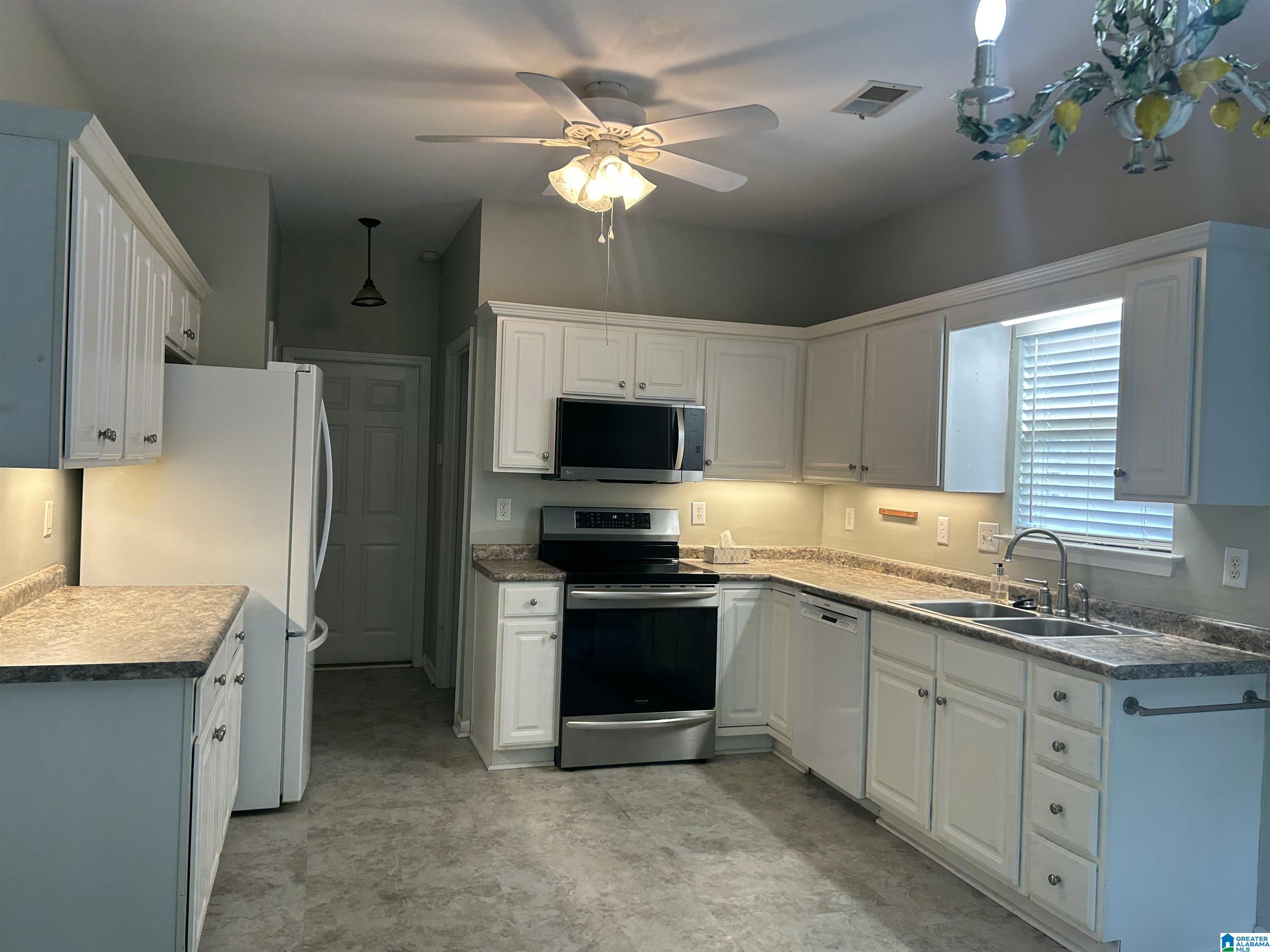 632 CLEARVIEW ROAD