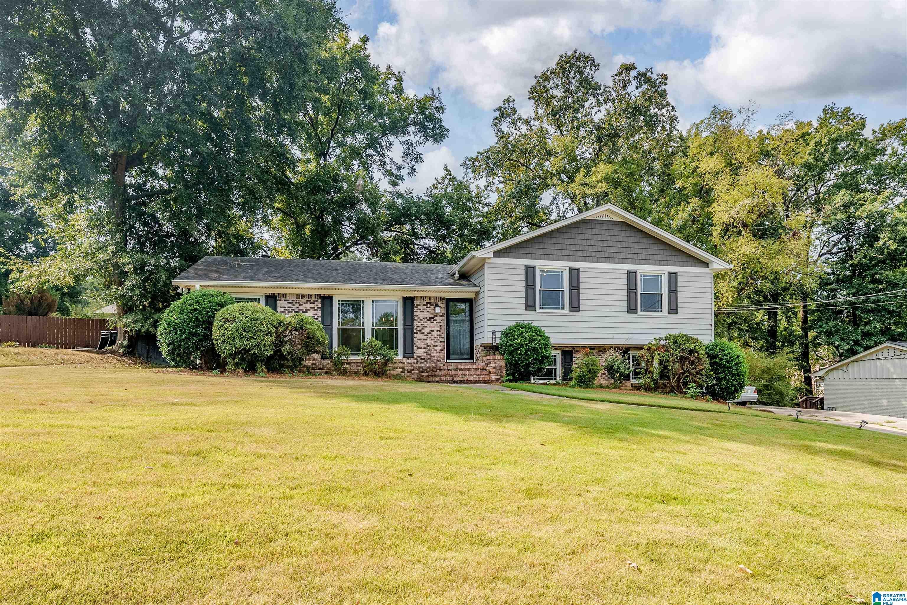 3412 KETTERING LANE