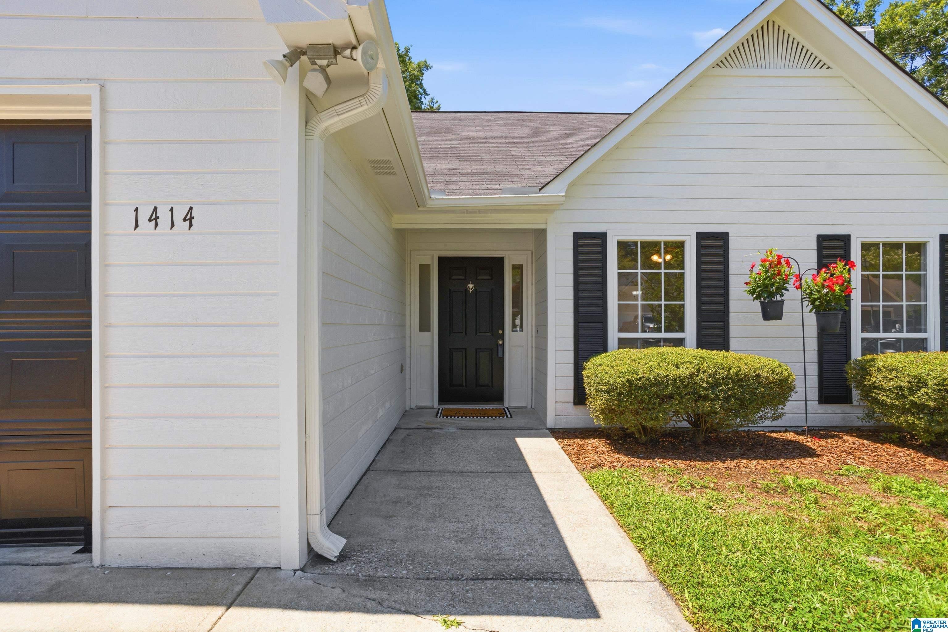 1414 TIMBER CIRCLE