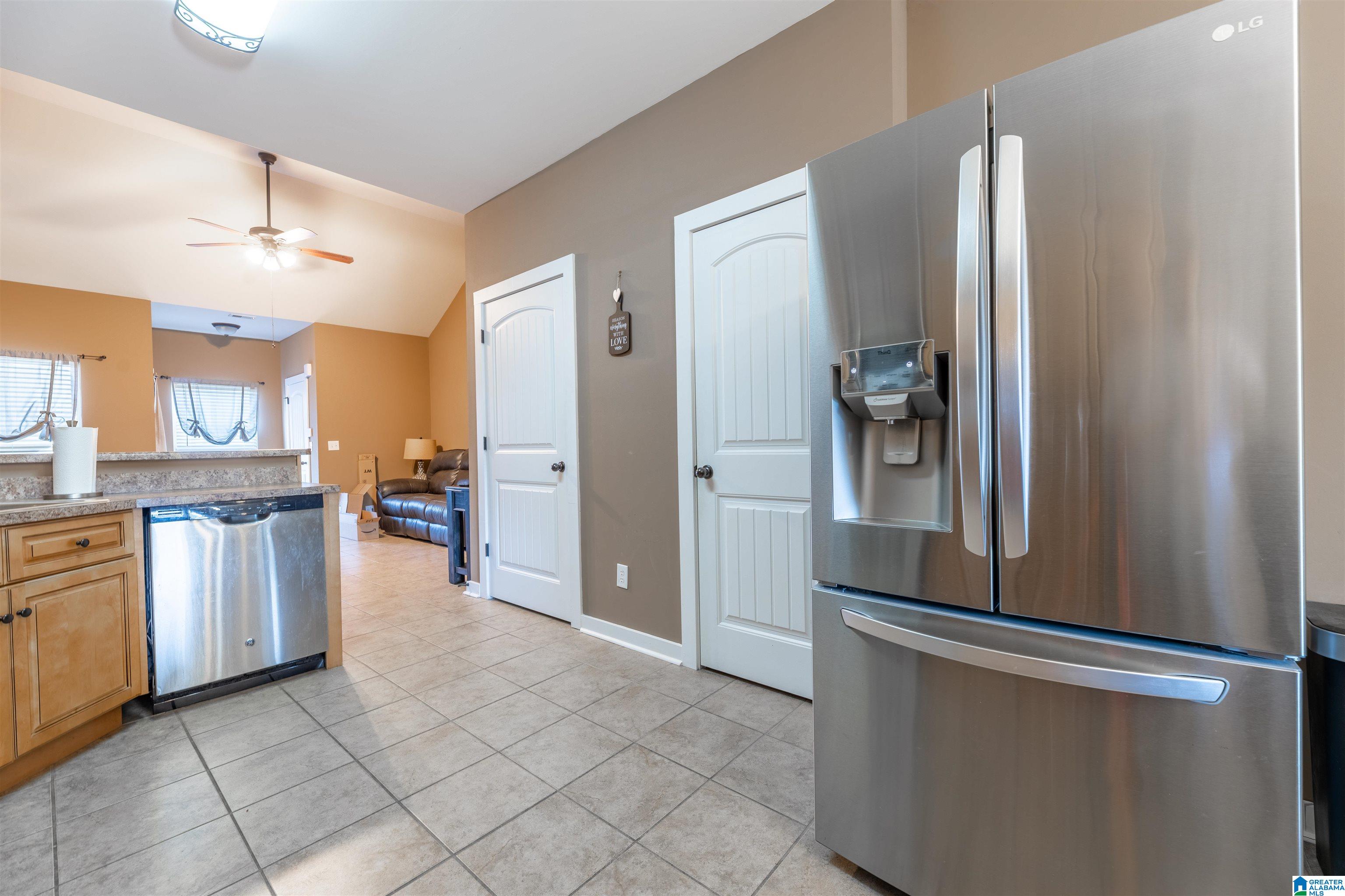 11 HIGHLAND VIEW LANE