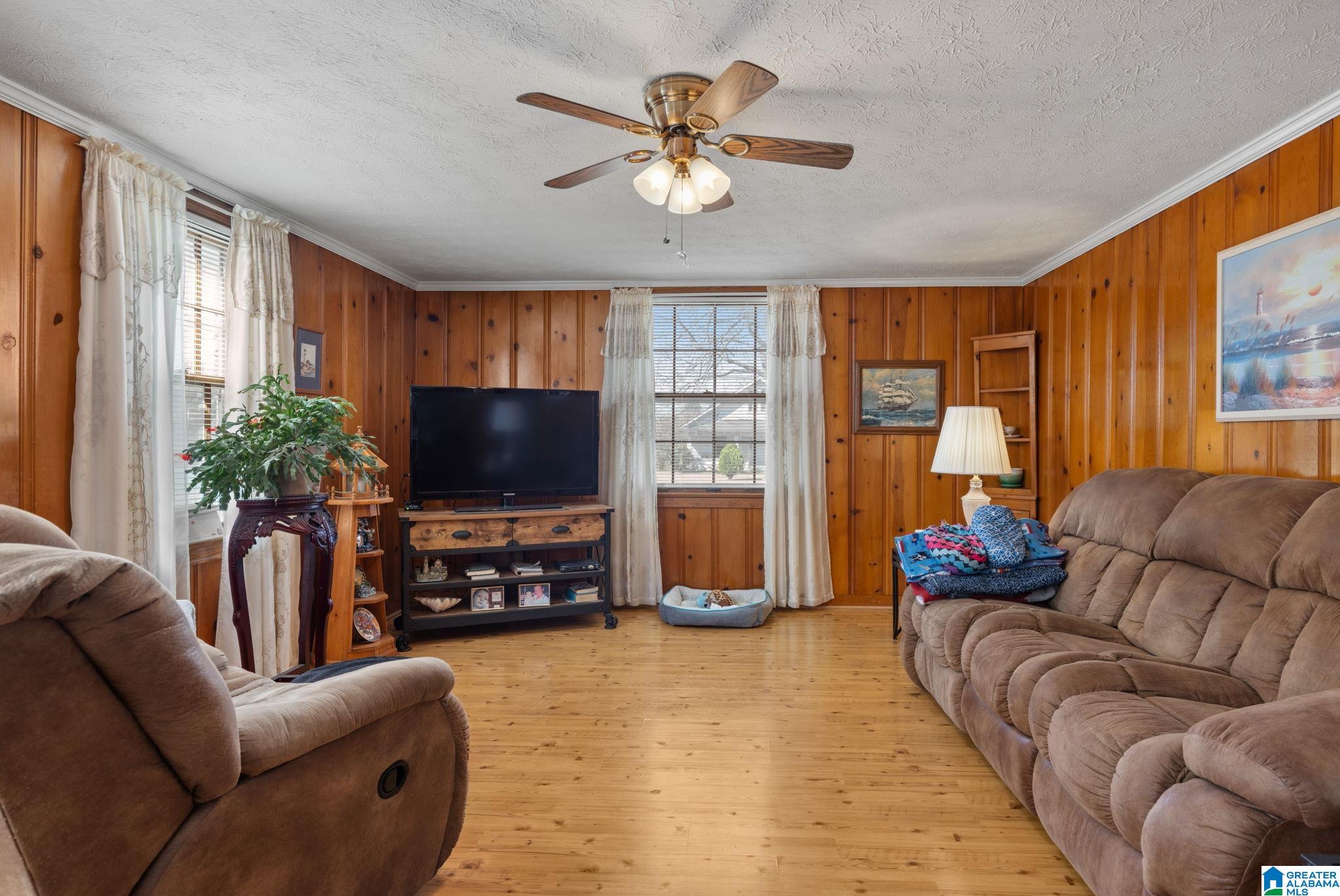 156 COUNTY ROAD 1466