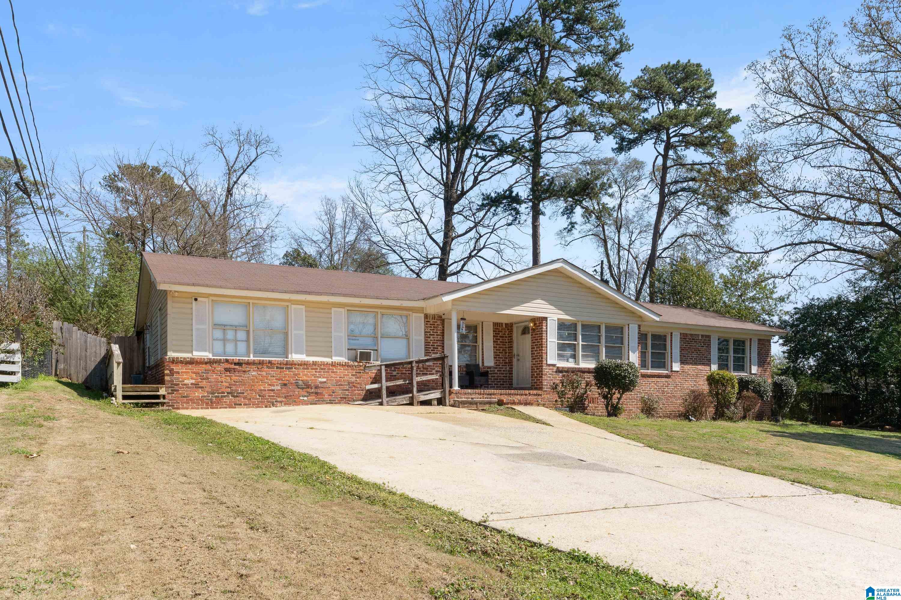 1408 HOLLY OAK DRIVE