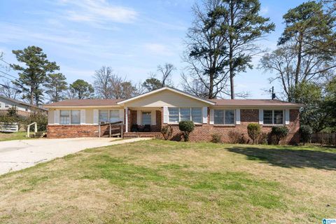 1408 HOLLY OAK DRIVE VESTAVIA HILLS AL 35226